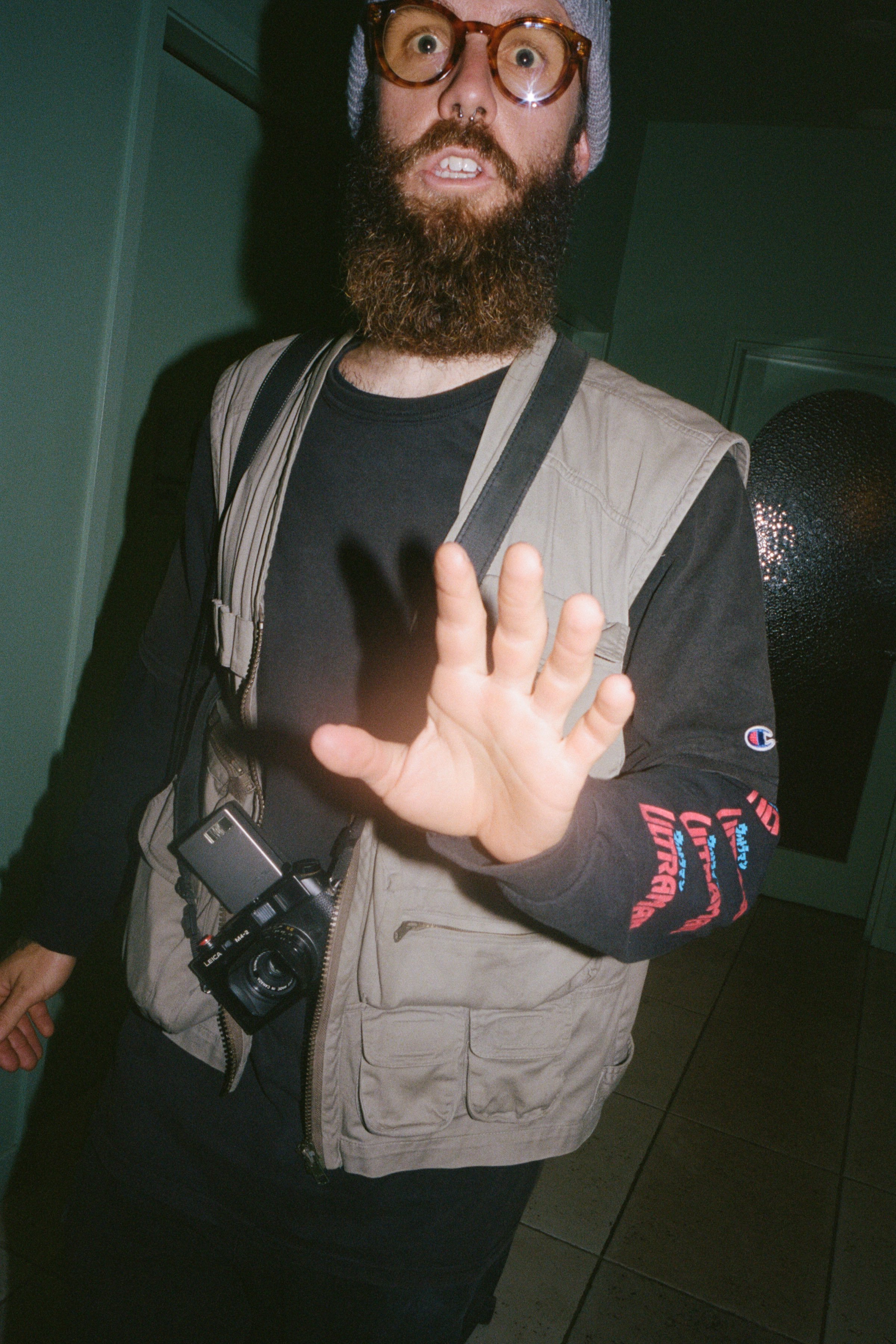 Ashley_Connor_Sydney_Film_Wedding_Photographer_BarefootandBearded-87.jpg