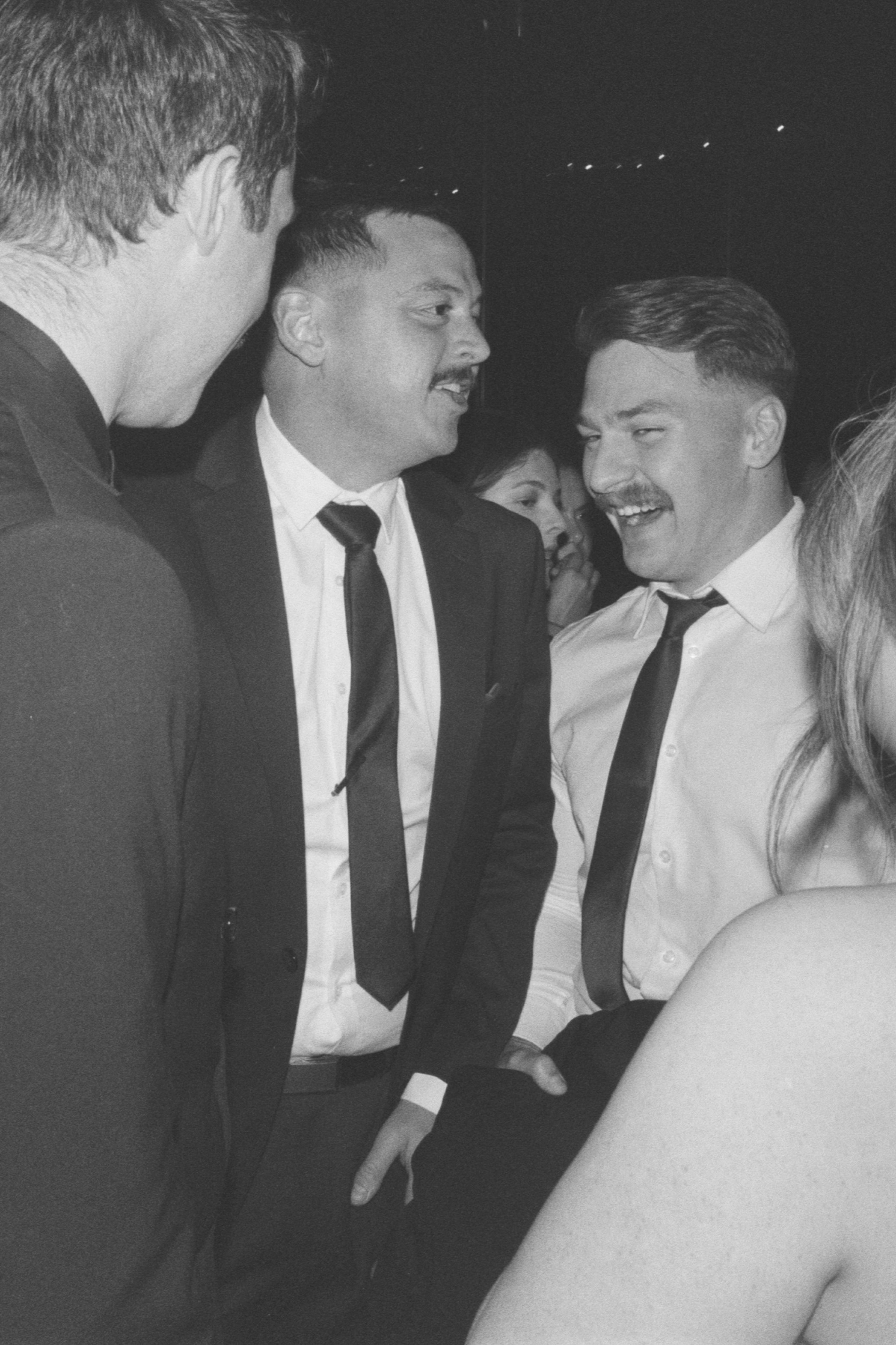 Ashley_Connor_Sydney_Film_Wedding_Photographer_BarefootandBearded-11.jpg