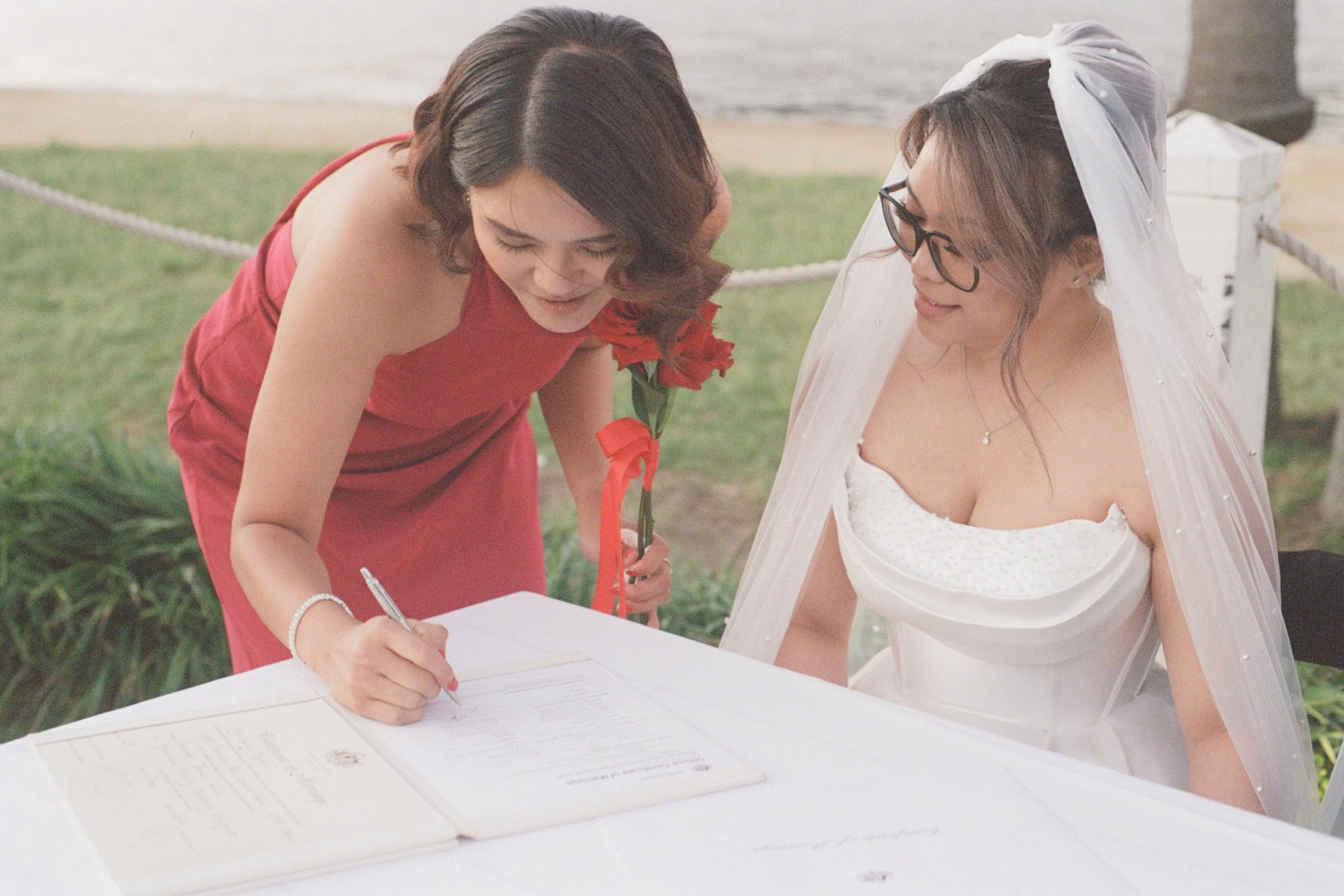 Ashley_Connor_Sydney_Film_Wedding_Photographer_BarefootandBearded-85.jpg