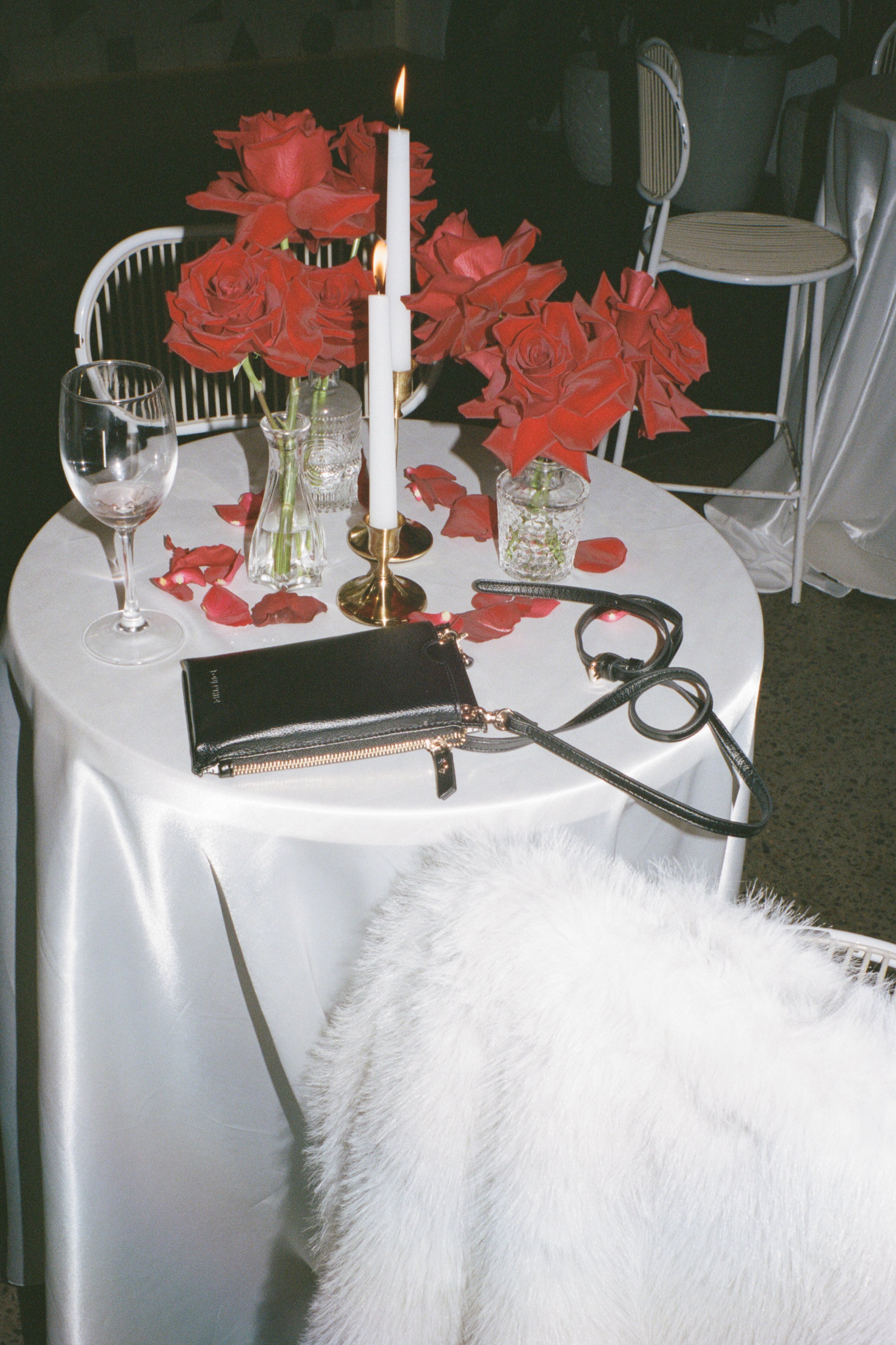 Ashley_Connor_Sydney_Film_Wedding_Photographer_BarefootandBearded-56.jpg