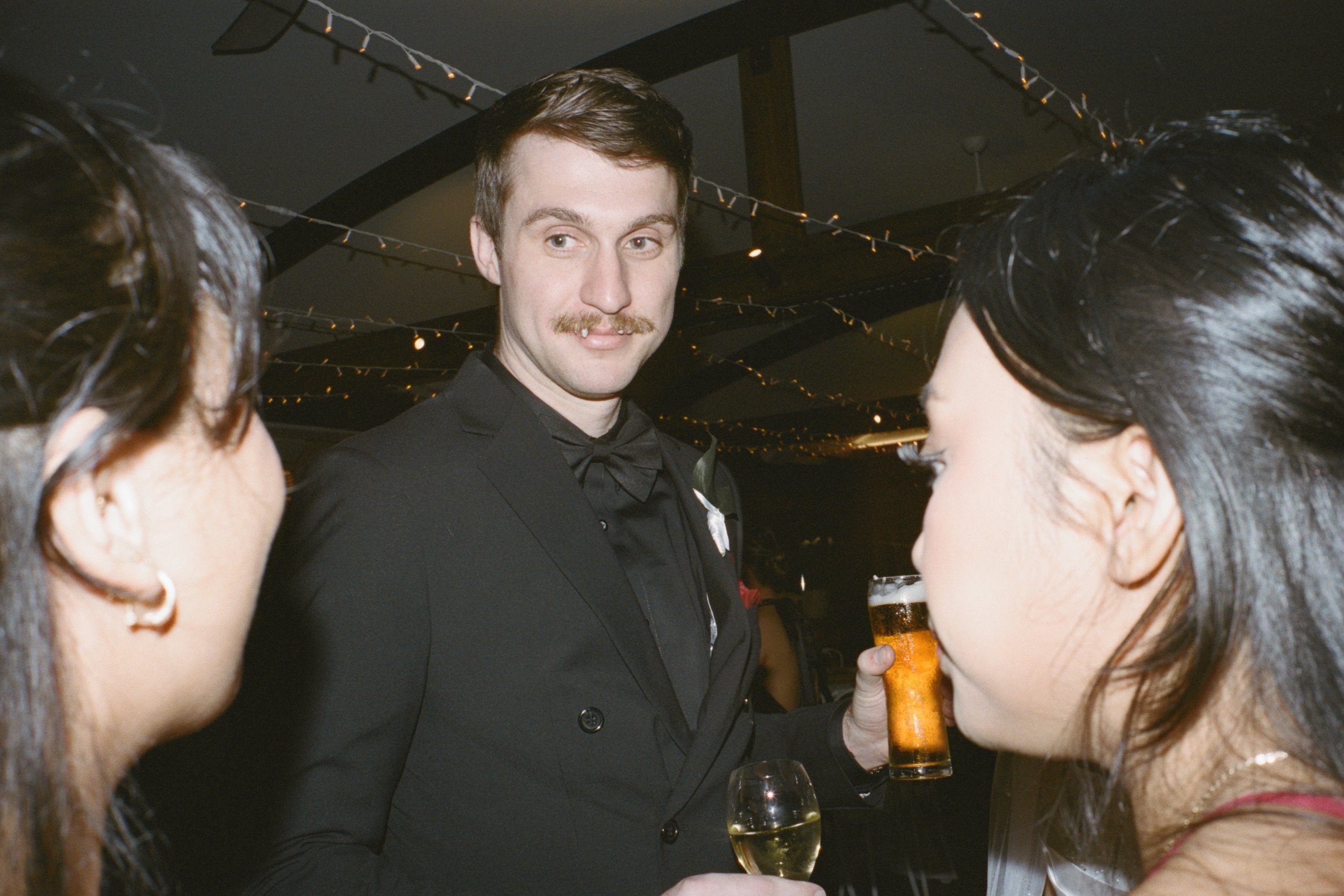Ashley_Connor_Sydney_Film_Wedding_Photographer_BarefootandBearded-70.jpg