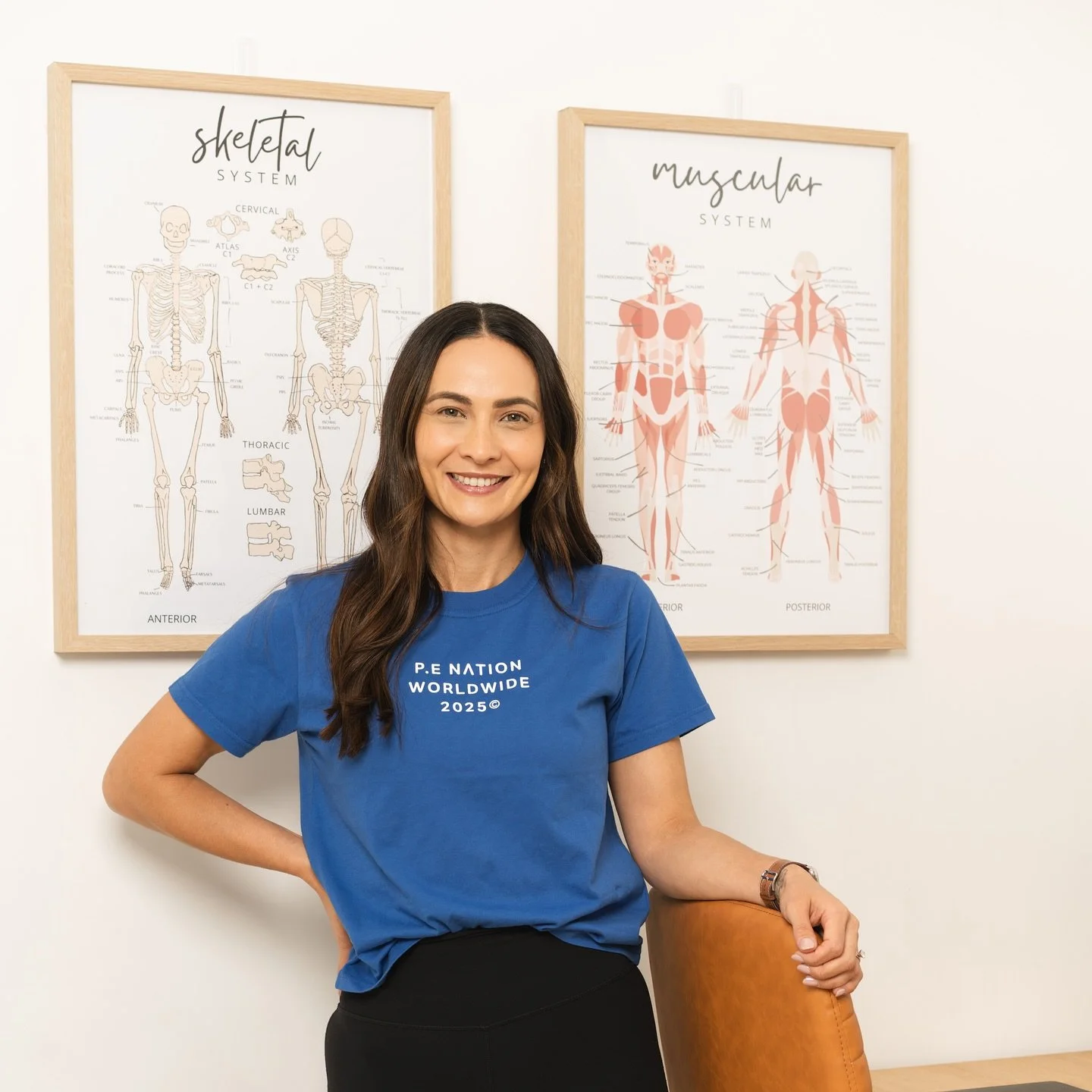 MOVE (better) with Dee the EP 💙
Treatment room and equipment is officially set up and ready for clients and WOW, what a space! (Thanks to everyone who voted the tan chairs!) 🪑 
Offering 1:1 women’s health exercise physiology appointments to