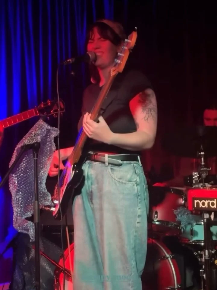 Tonight at @moonahartscentre 💥🌹&hearts;️🍓 @isabella.mahmoud single launch!! Be there be there be there! 

&mdash;&mdash;&mdash;&mdash;&mdash;&mdash;&mdash;&mdash;&mdash;&mdash;&mdash;&mdash;

#originalmusic #indie #indierock #indiefolk