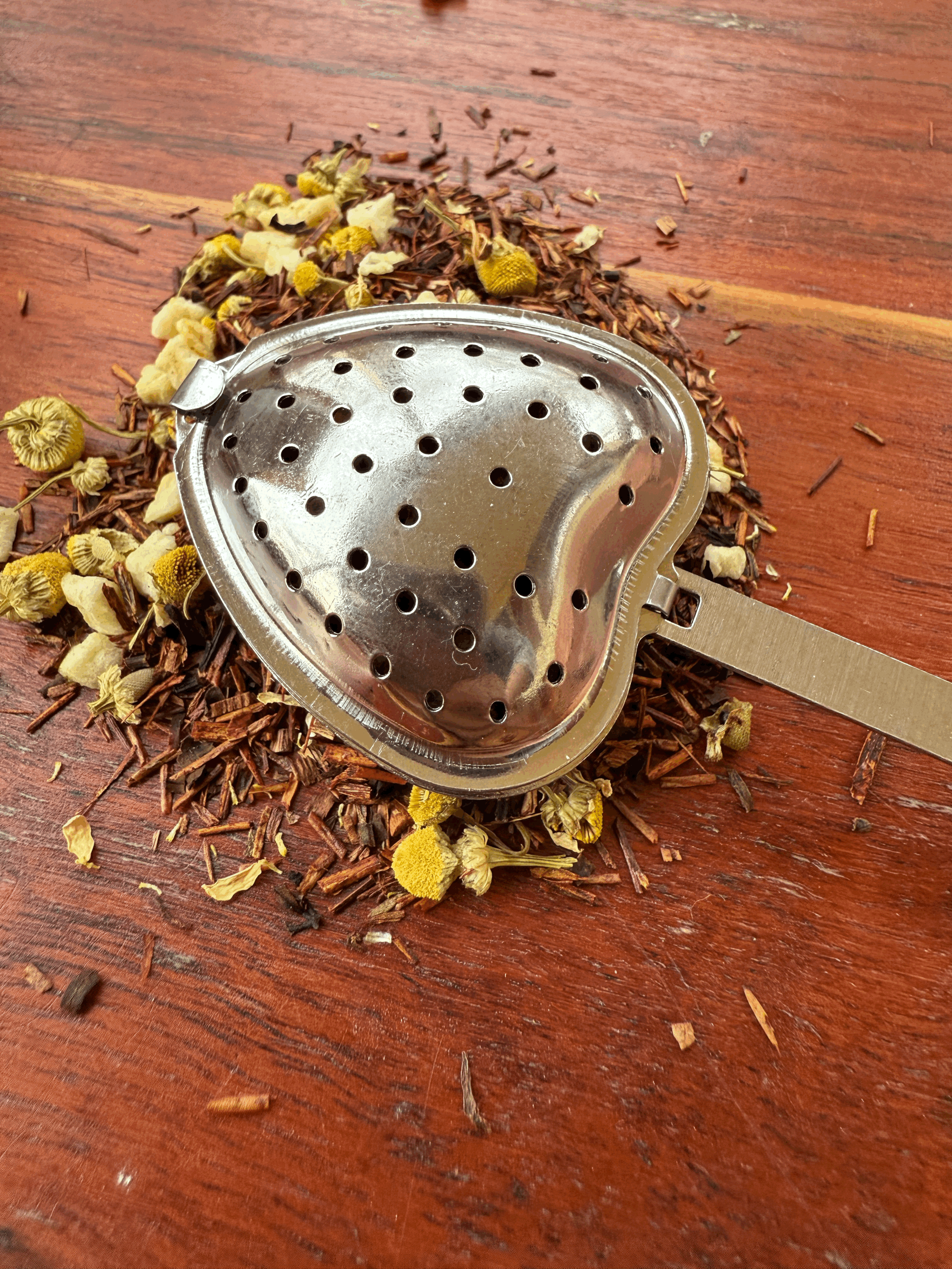 Heart Loose Leaf Tea Steeper