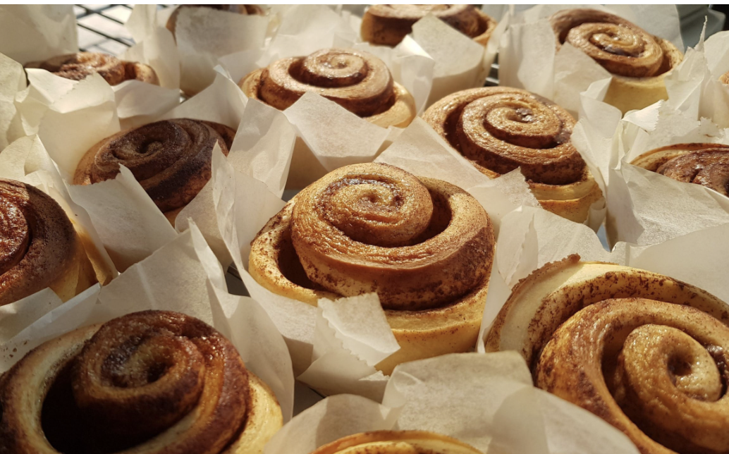 OPENS 3/17 Sourdough Cinnamon Rolls:  4 Pack  3/20-3/21 Pick-Up