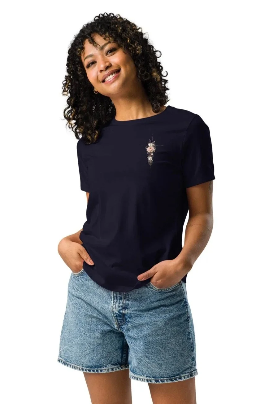 womens-relaxed-t-shirt-navy-front-6a8df41eef31f.jpg