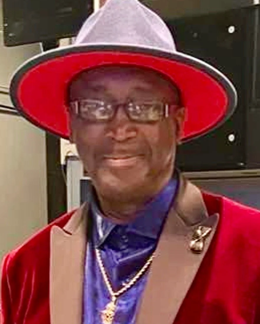 Larry Robinson - Keyboards