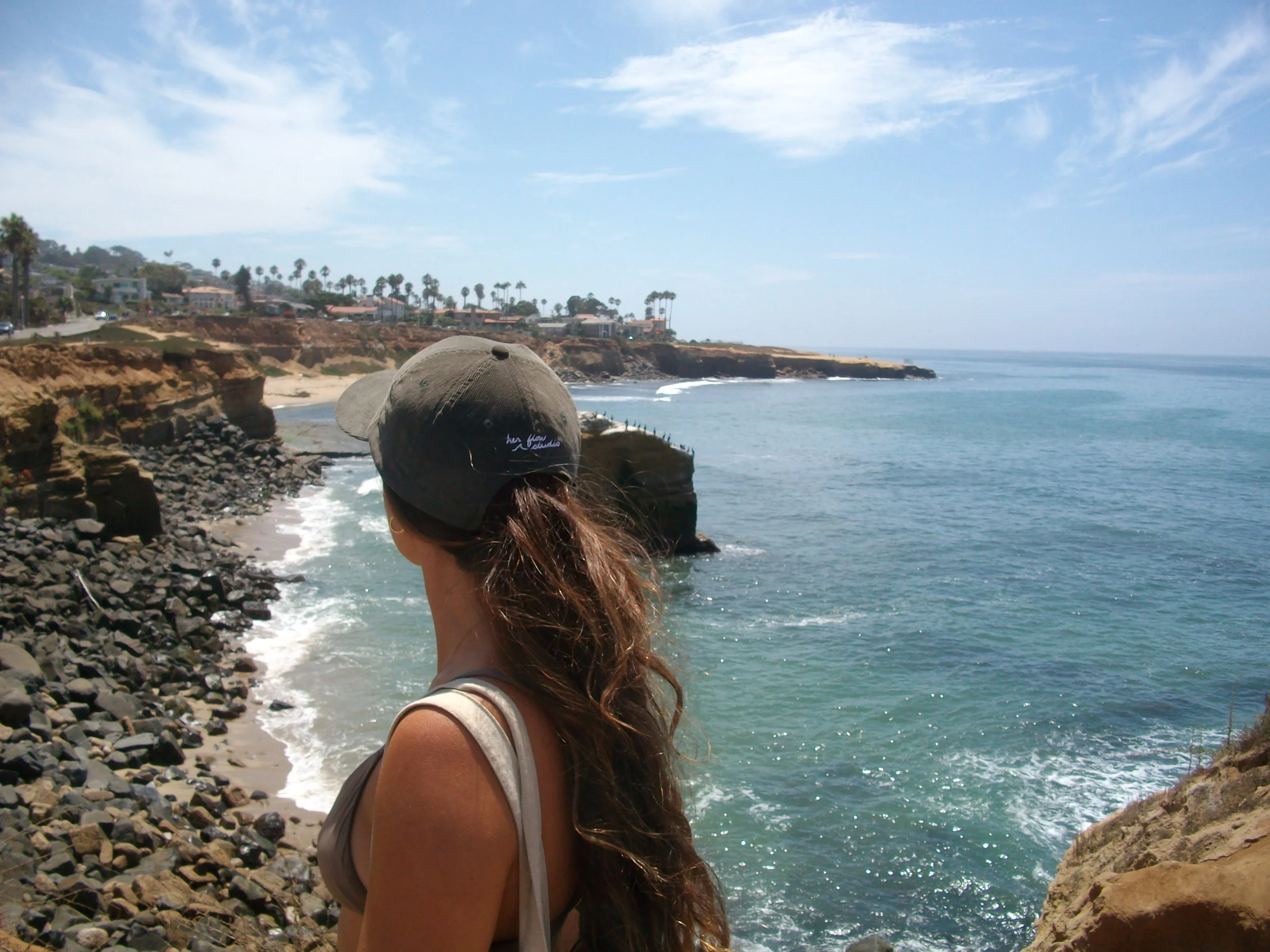 PALMA embroidered corduroy hat 