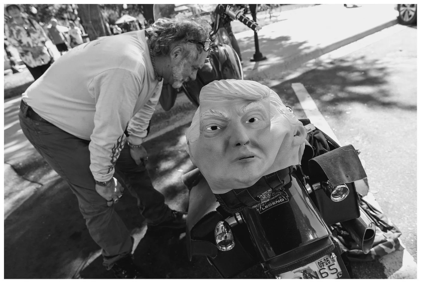 &ldquo;Outside&rdquo;.
.
.
.
.
.
#documentaryphotography
#streetphotography #art #photography
#bnw #StreetPhotography
#StreetDreamsMag #StreetStories #StreetCandid
#StreetPortrait #StreetFocusOn #StreetVision
#StreetScene #StreetObsession
#StreetPhot