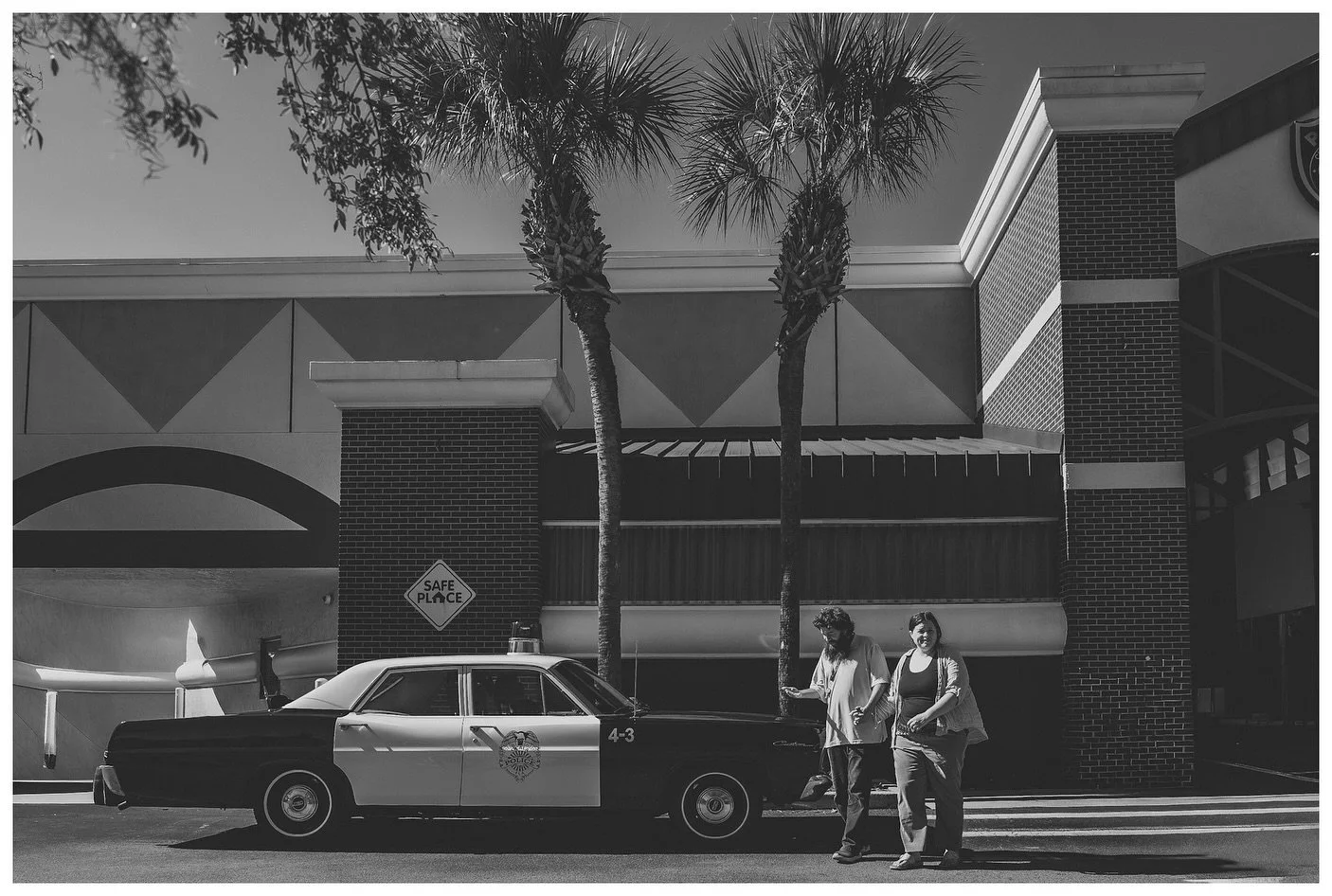 &ldquo;Transportation&rsquo;.
.
.
.
.
.
.
.
#documentaryphotography
#streetphotography #car #carphotography #photographer 
#photography #photooftheday #StreetPhotography
#StreetDreamsMag #StreetStories #StreetCandid
#StreetPortrait #StreetFocusOn #St