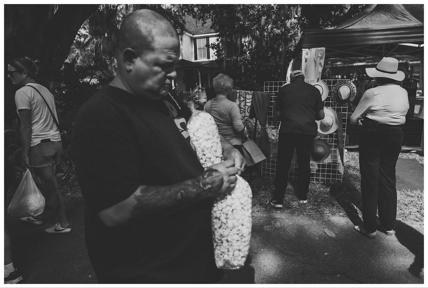 &ldquo;Outside&rdquo;.
.
.
.
.
.
#photographer #photography #bnw #art #photooftoday