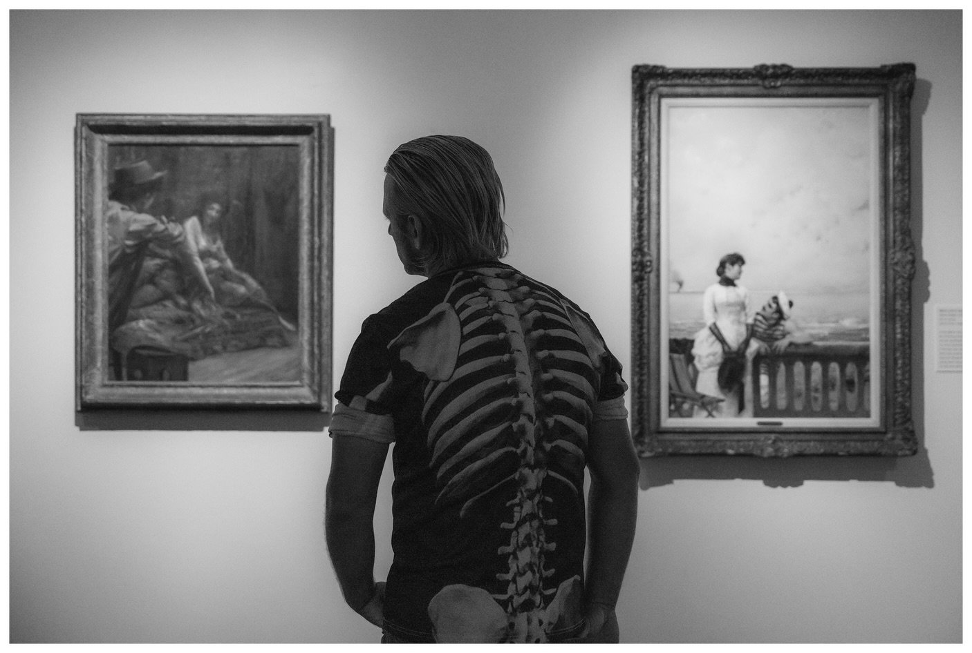 &ldquo;Outside&rdquo;.
-Appleton Museum of Art Ocala Fl,2025.
.
.
.
.
.
#documentaryphotography
#streetphotography #StreetPhotography
#StreetDreamsMag #StreetStories #StreetCandid
#StreetPortrait #StreetFocusOn #StreetVision
#StreetScene #StreetObses