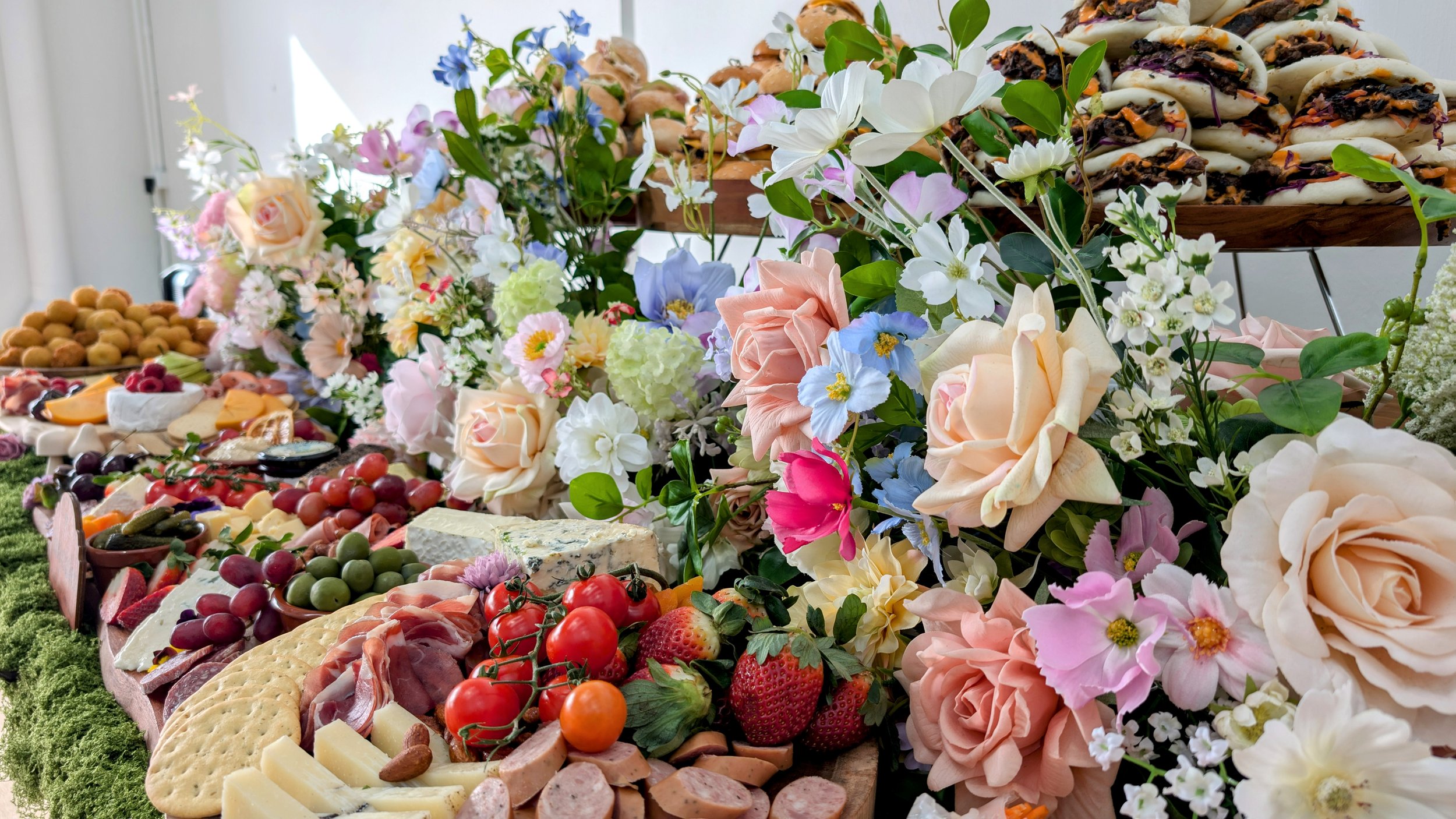 Fairy Garden Table Closeup.jpg