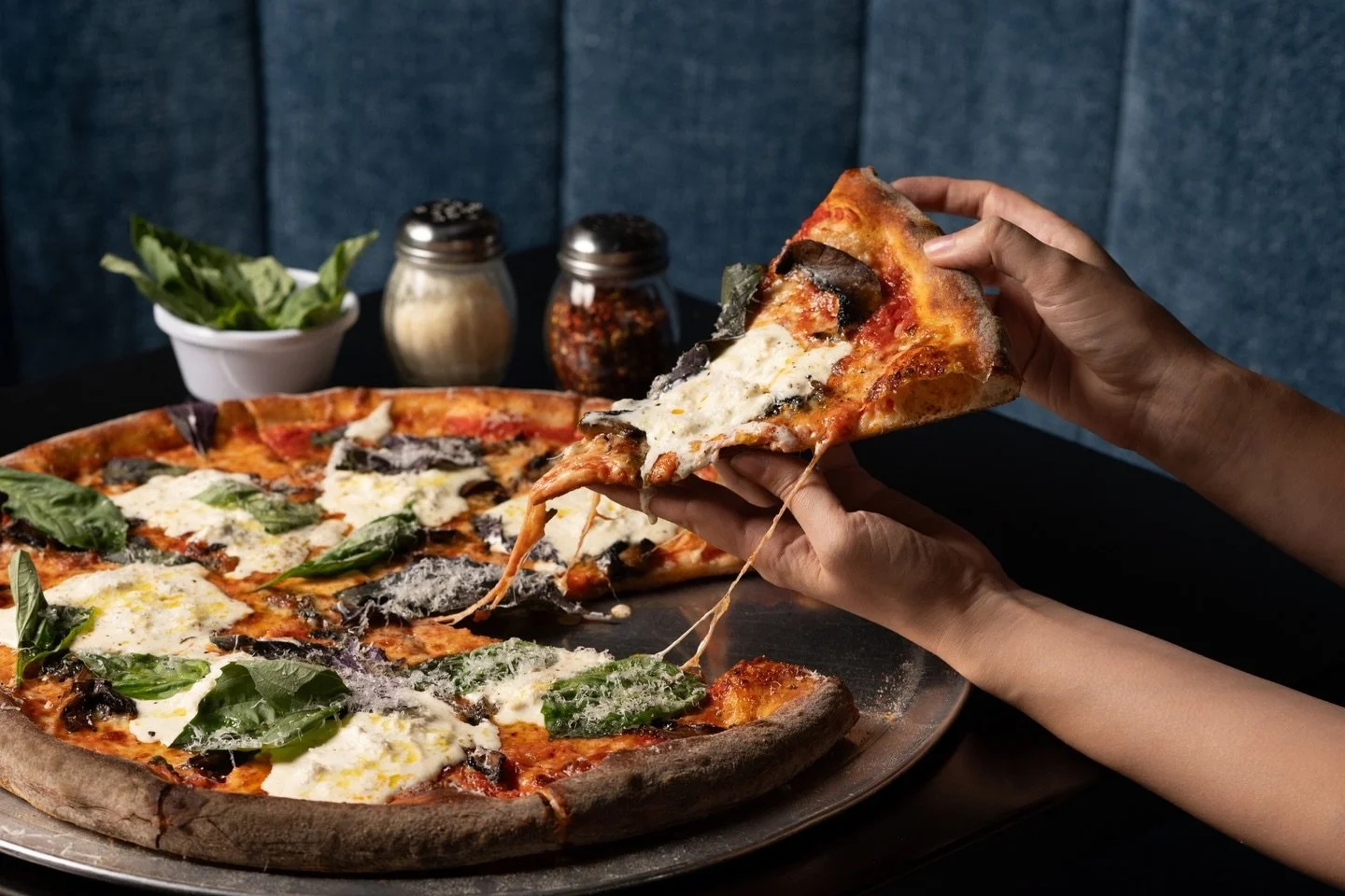 Crisp crusts, silky melts, and the luxury of good company.
Because the best meals aren&rsquo;t rushed, they&rsquo;re shared.