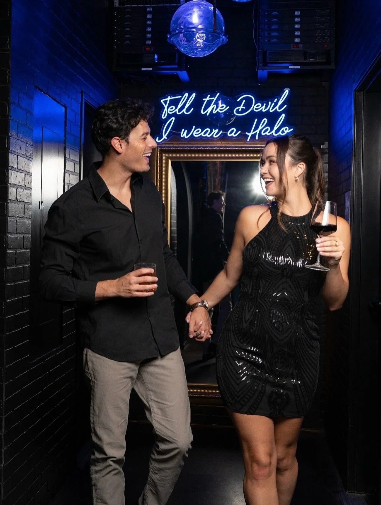 Love takes many forms&hellip;
a quiet glance across the table, laughter shared over a perfect cocktail, friends gathered close and moments that feel effortlessly timeless.

Just the way love of every kind, should be experienced.