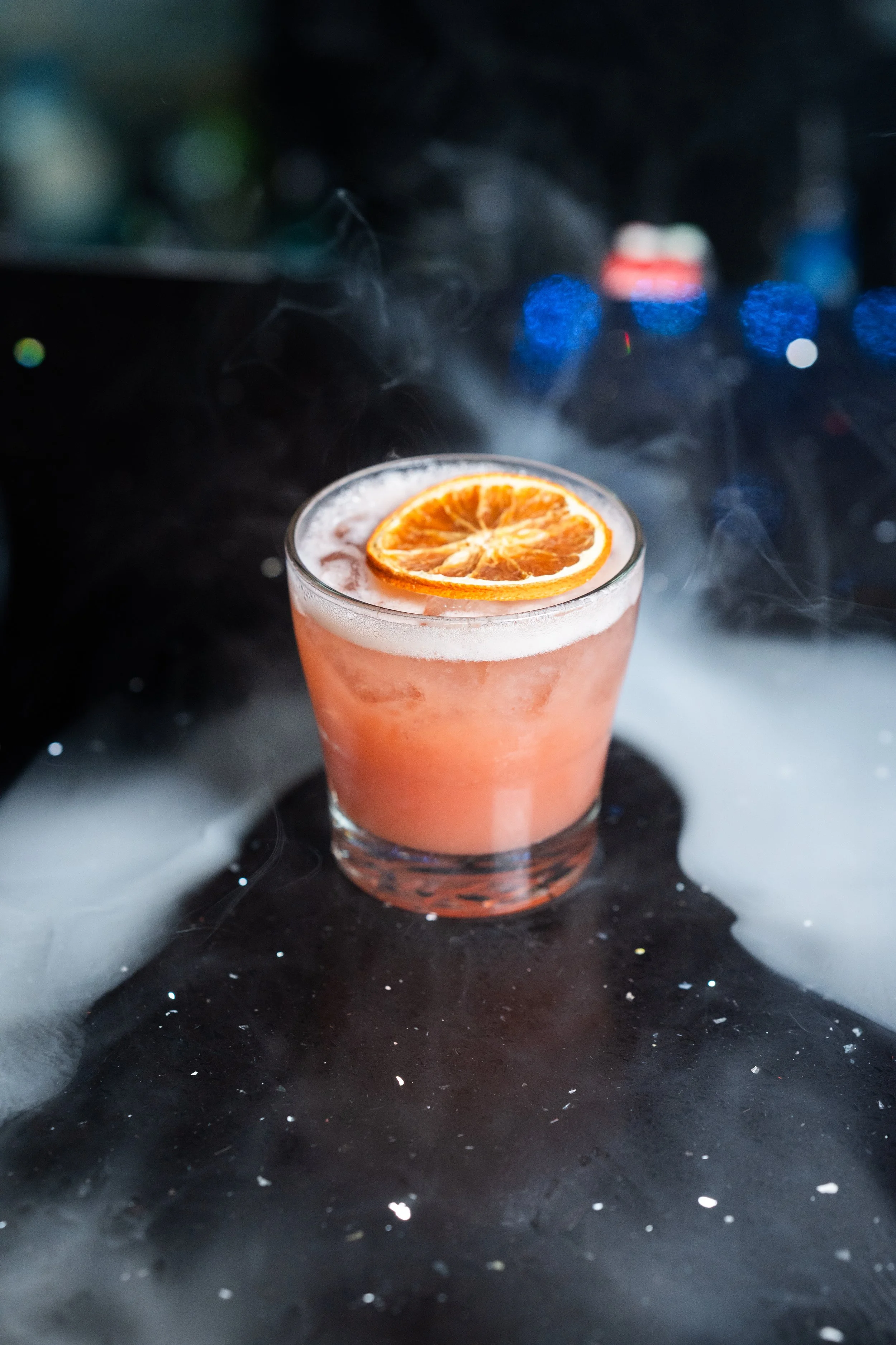 Cocktail Construction and Preparation Process at Society Pizza Lounge: Why Consistency Behind the Bar Defines the Experience