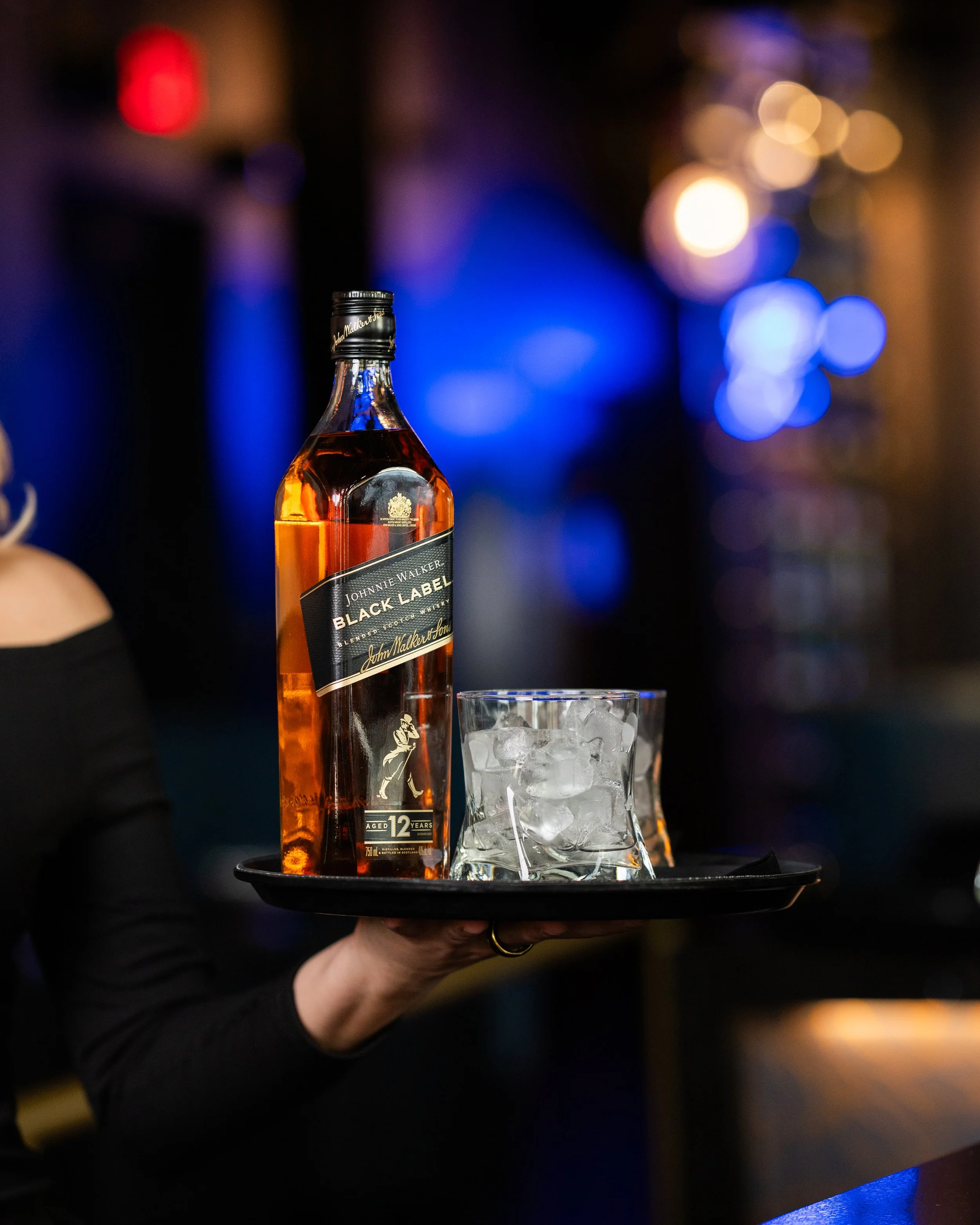 Date Night Drinks in Santa Clarita: How to Choose the Right Cocktails to Pair with Your Food at Society Pizza Lounge