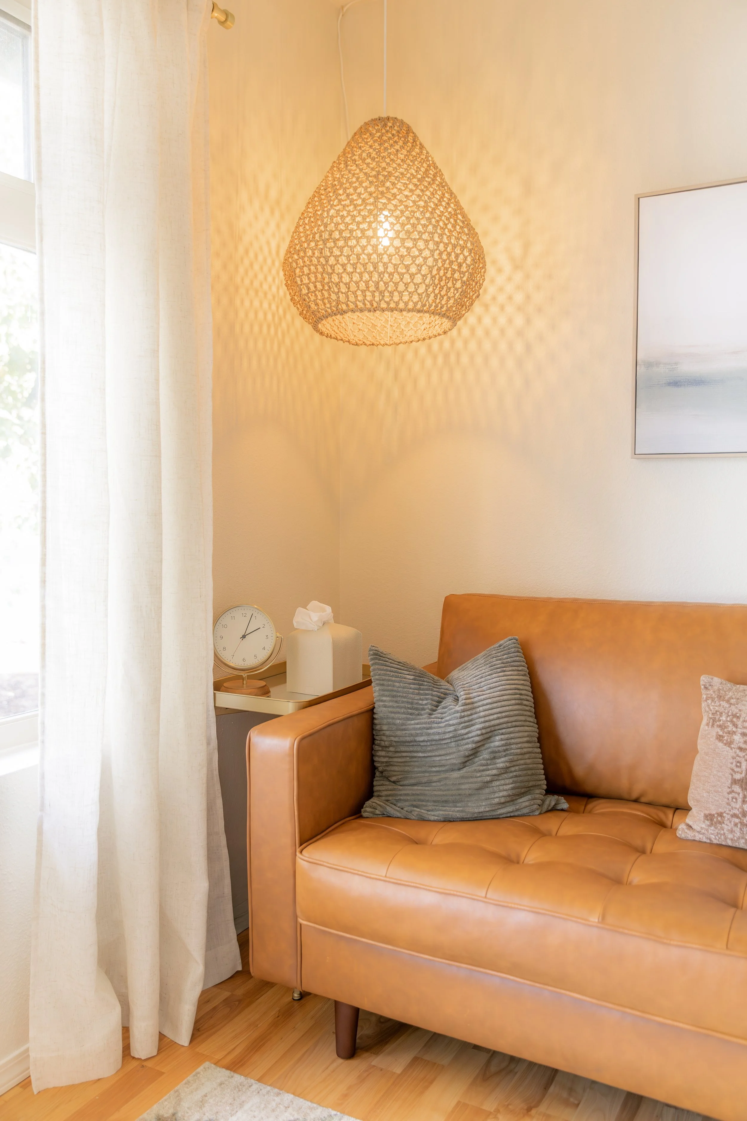 Sarah Taylor Counseling_9777.jpeg