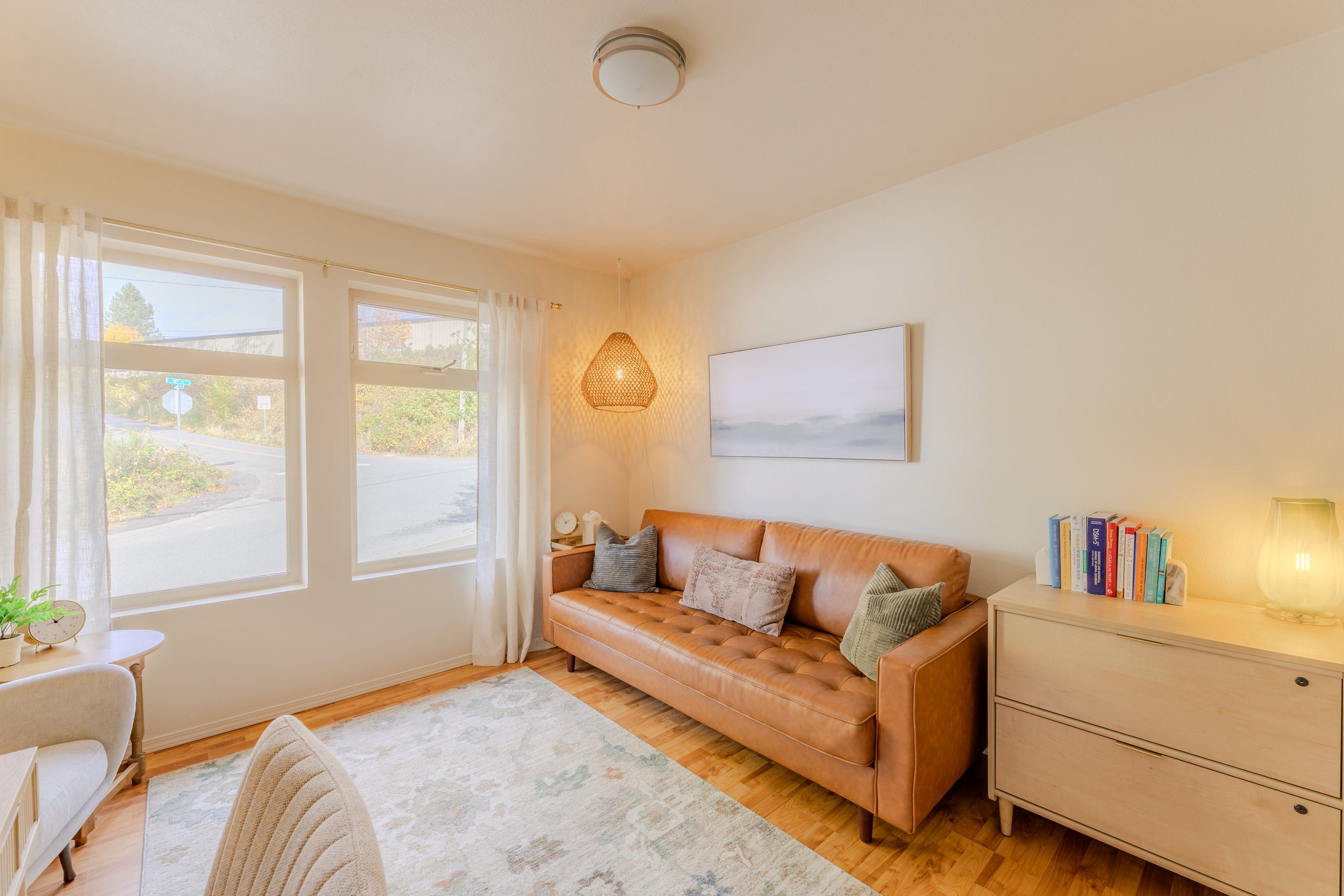 Sarah Taylor Counseling_-3.jpeg