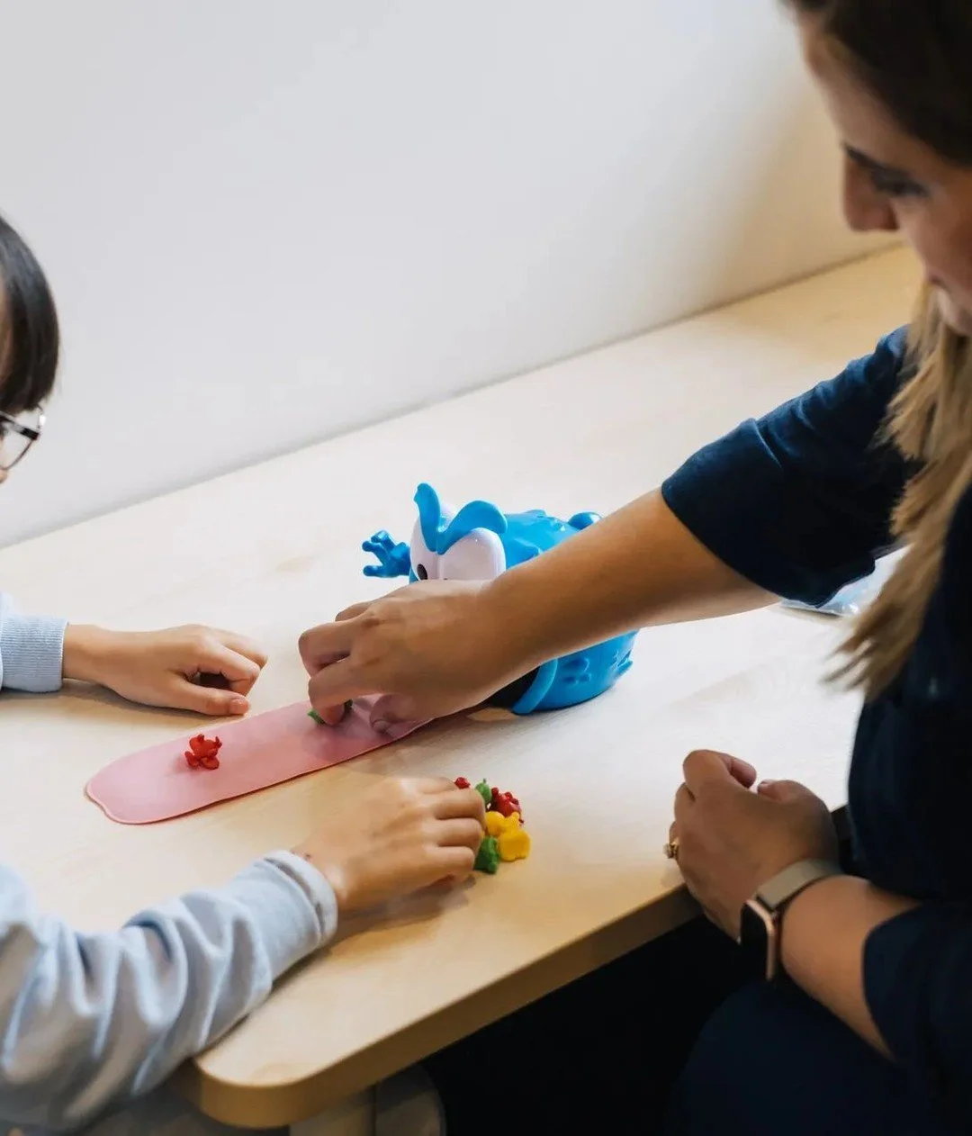 Preschool can be full of new challenges - unfamiliar routines, interacting with other children and taking part in group activities.

You might notice your child having difficulties with attention, communication or coordination during these experience