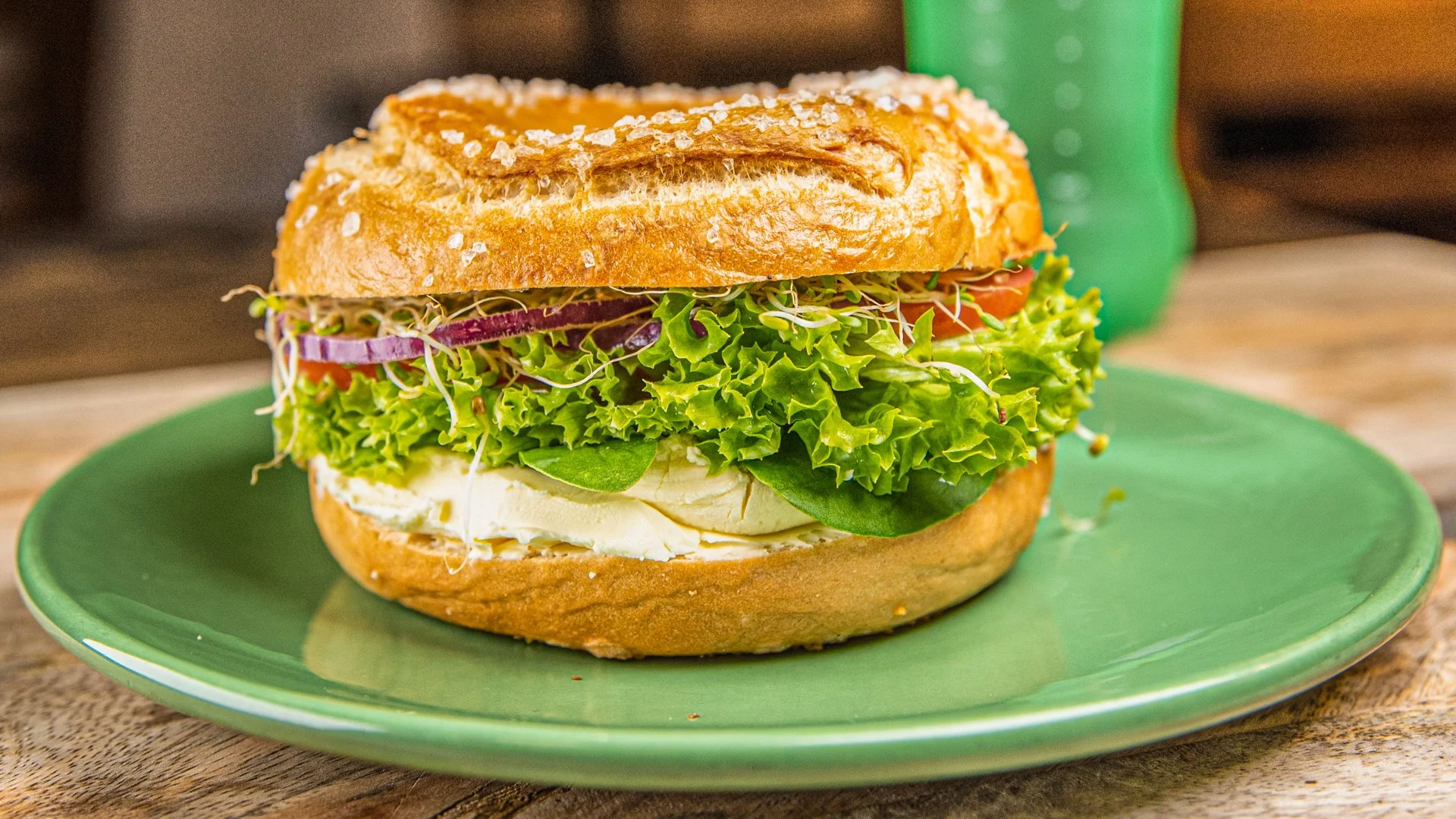 Vegetarian_Wholly_Bagels_and_Pizza.jpg
