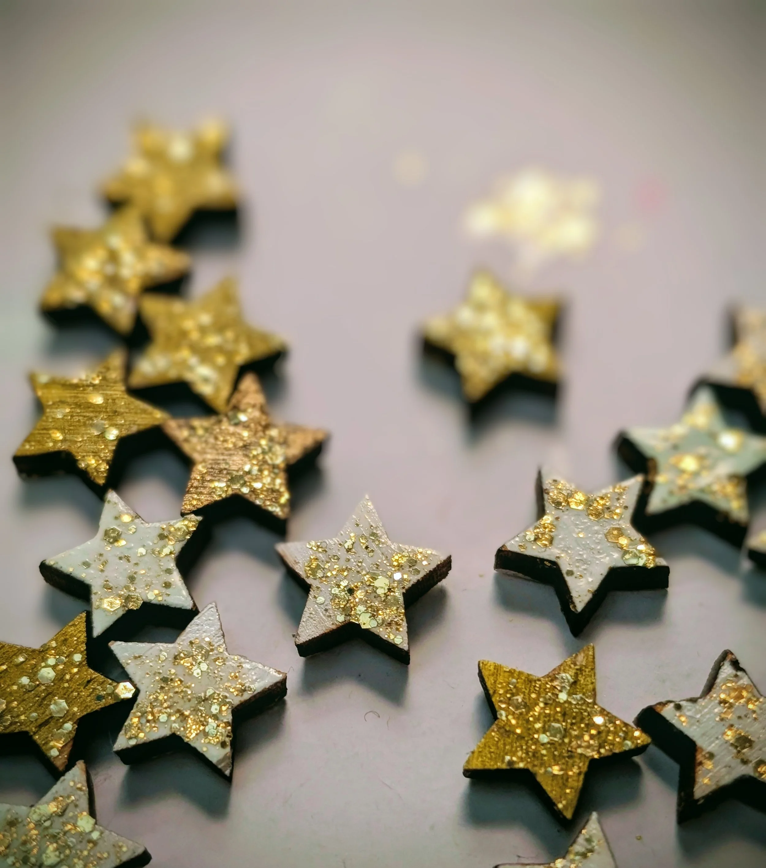 Hand-Painted Wooden Scatter Stars Table Confetti