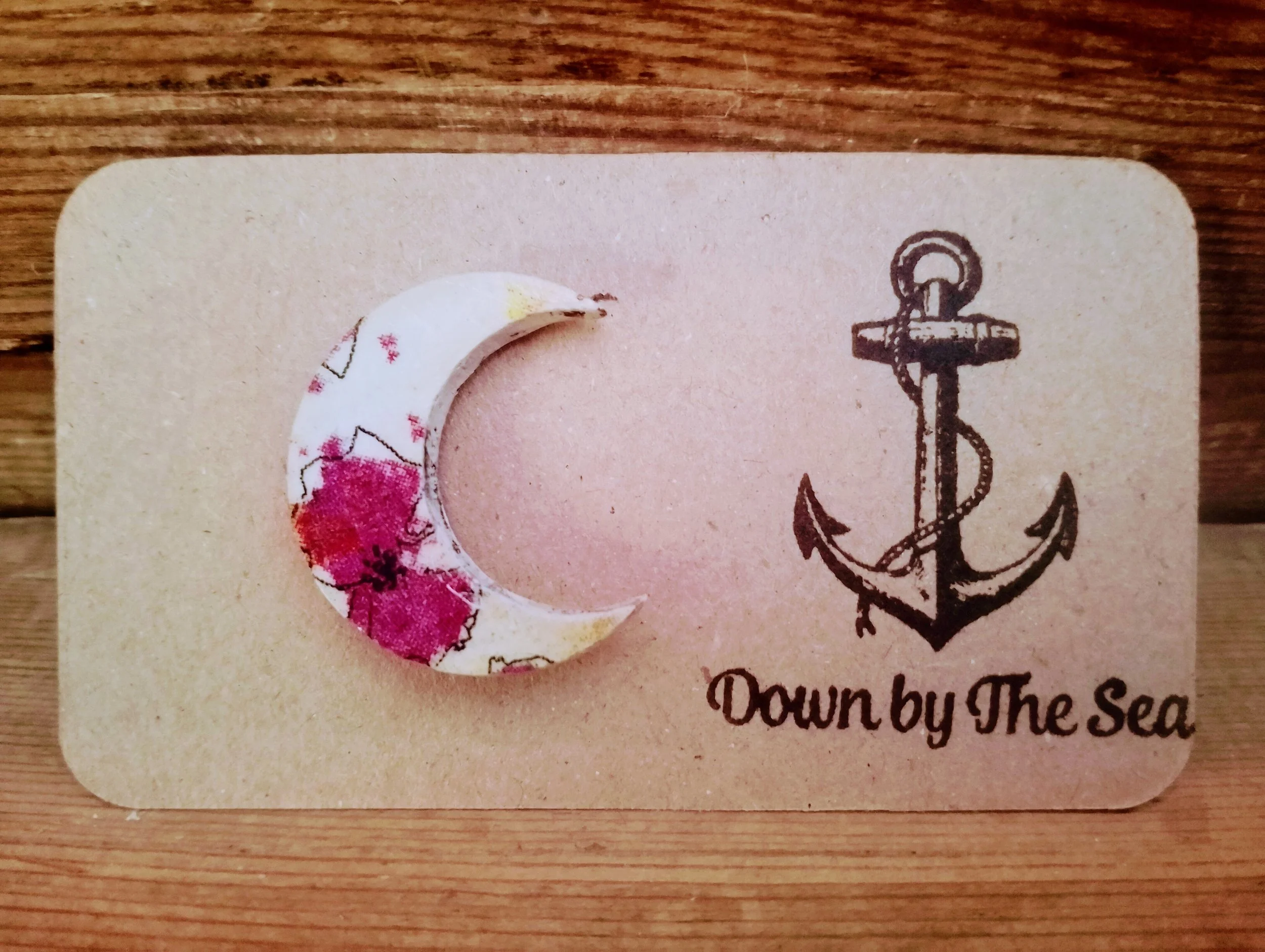 Wooden Pin-Flower moon