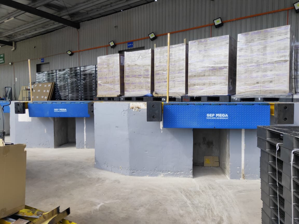 loading dock edge malaysia, dock edge , dock edges , dock leveller malaysia, dock equipments, docks leveller malaysia