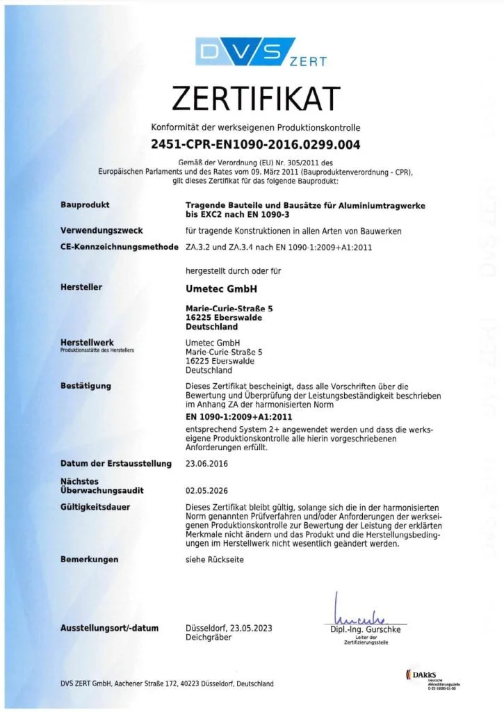 Zertifikat von DVS ZERT für Tragende Bauteile und Bausätze für Aluminiummetalltragwerke, ausgestellt an Umetec GmbH, mit Unterschrift von Dipl.-Ing. Gurschke, datiert auf den 23. Mai 2023.