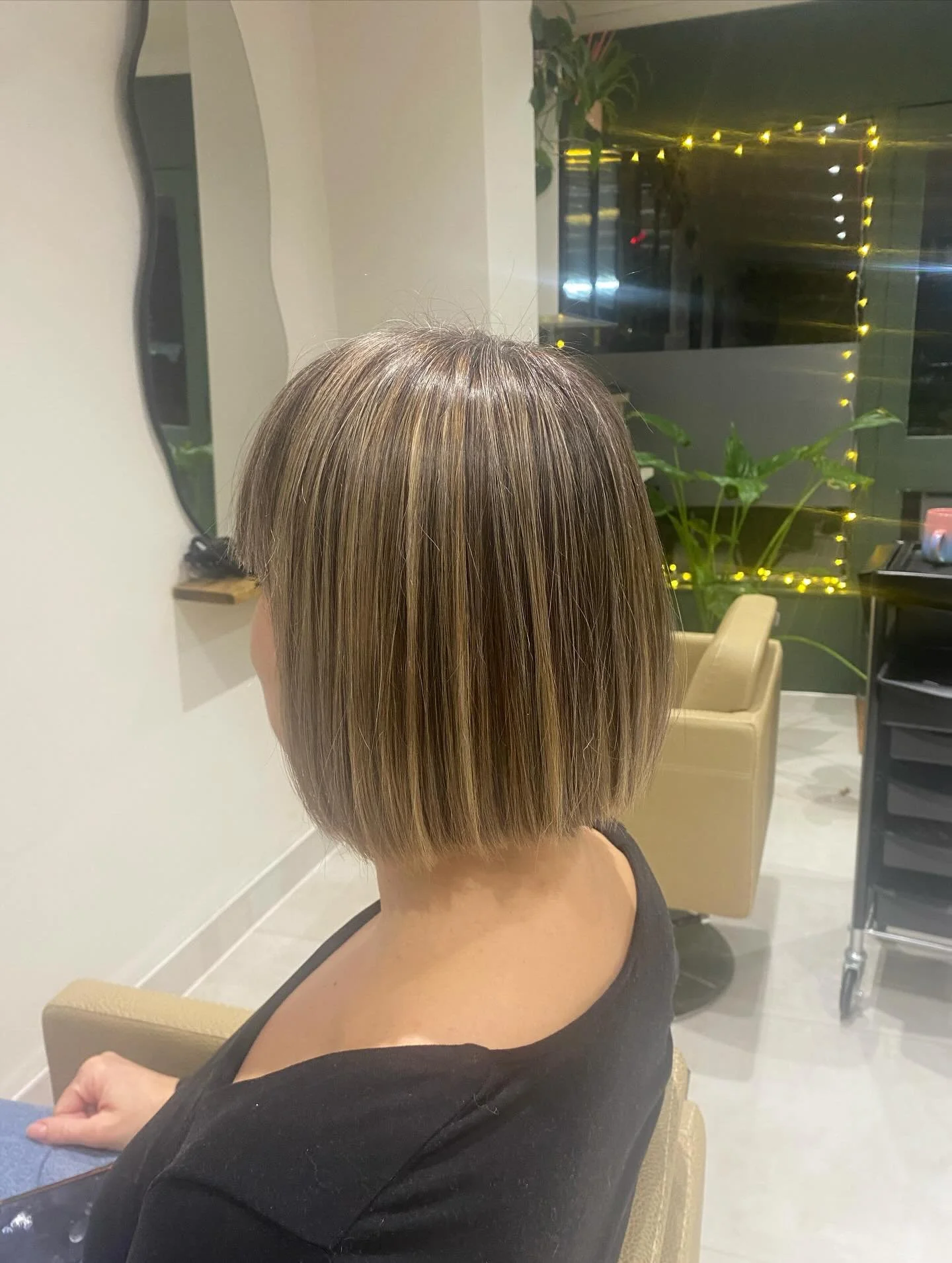 🩶🌴 On a little grey blending journey, carefully placed lowlights and highlights to counteract any brassy tones for a more blended and soft lived in look 🩶🌴

🩶Wondering if grey blending is for you?

🩶Get in touch, we&rsquo;d love to hear from yo