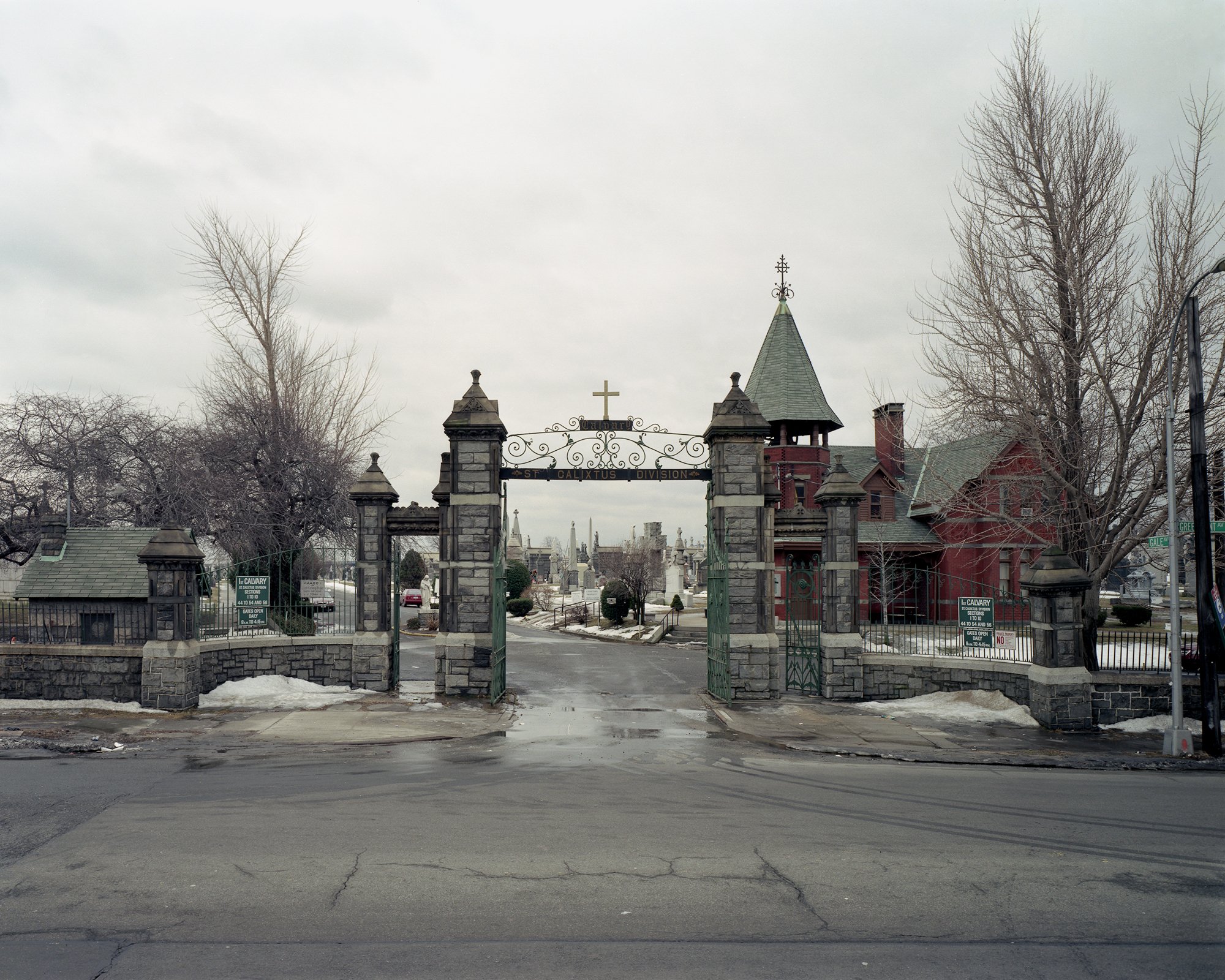 Calvary Cemetery.jpg