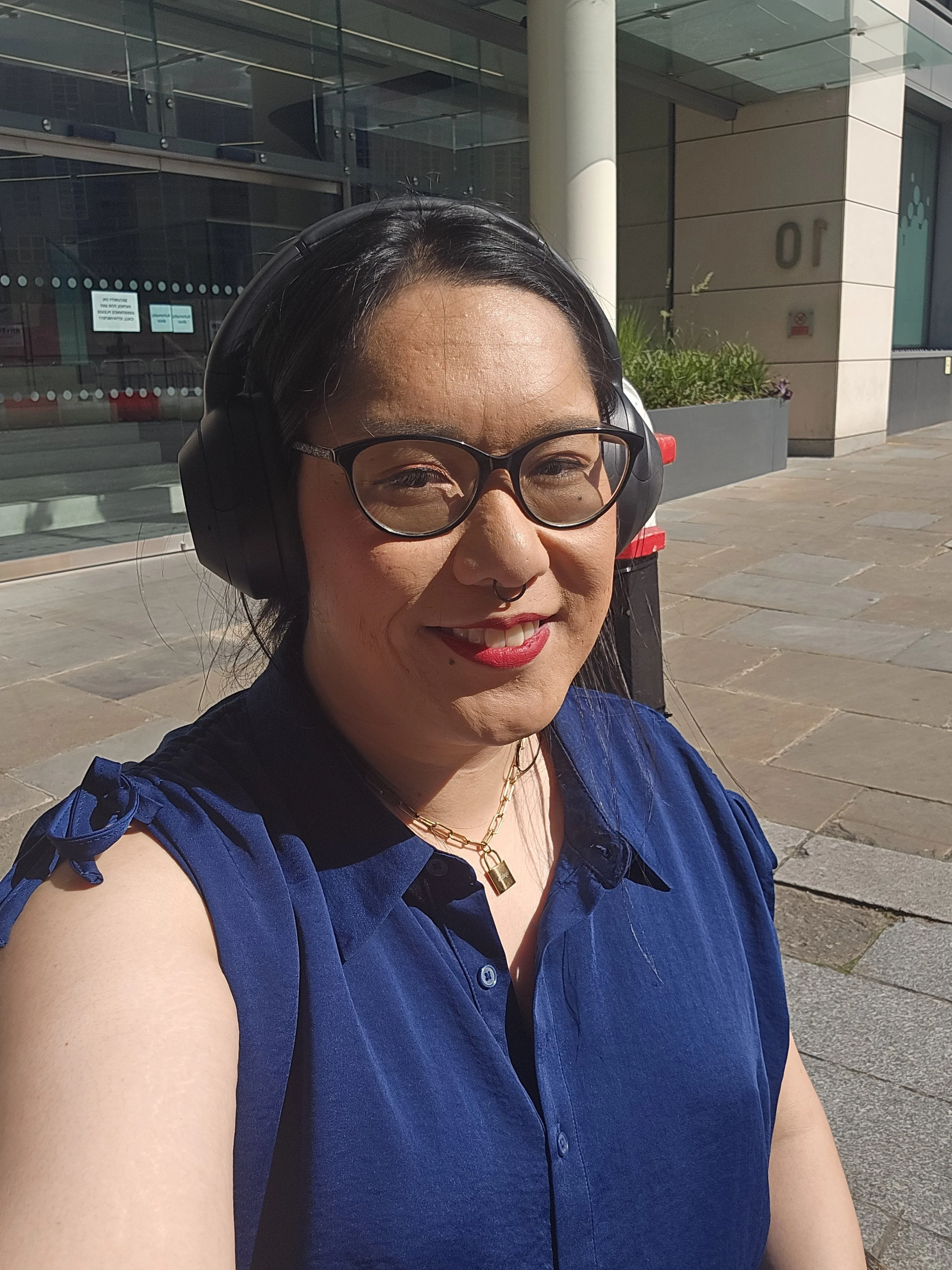 Building My Connections: Reflections on Polyamorous Relationships