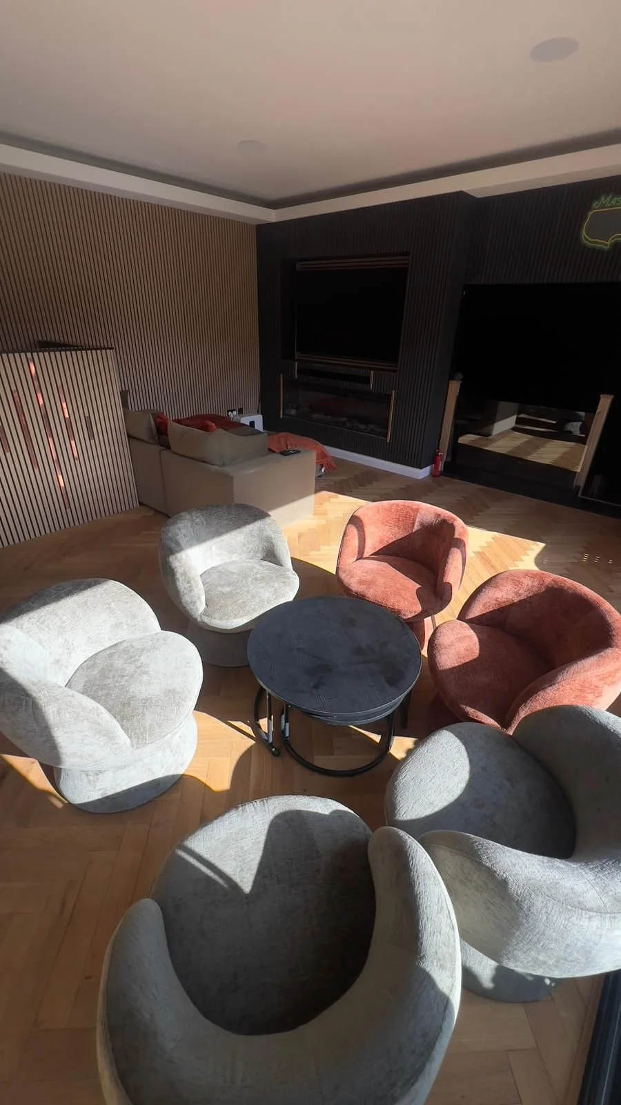 PHOTO-2025-08-28-11-43-56 8.jpg