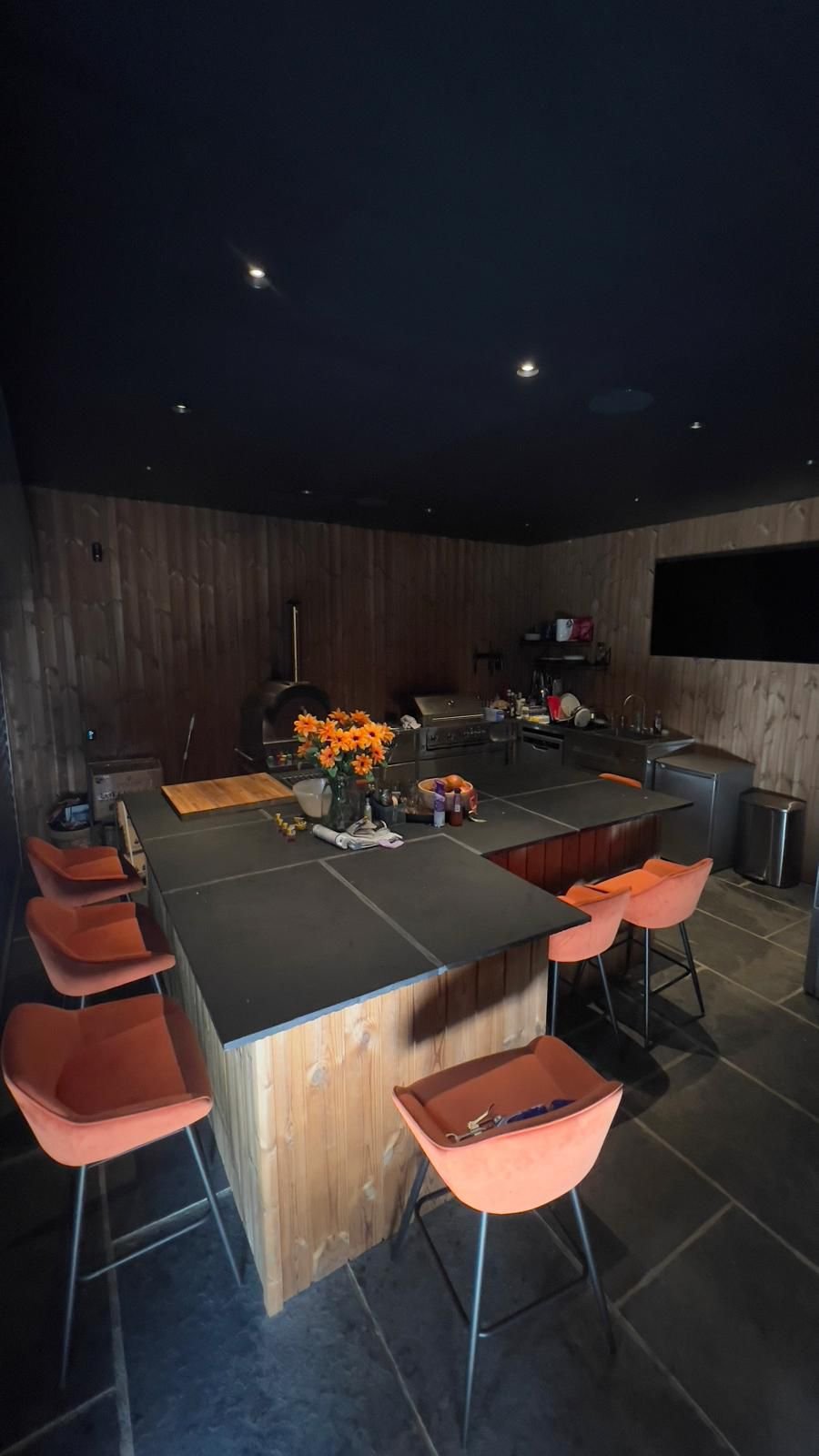 PHOTO-2025-08-28-11-43-58 2.jpg