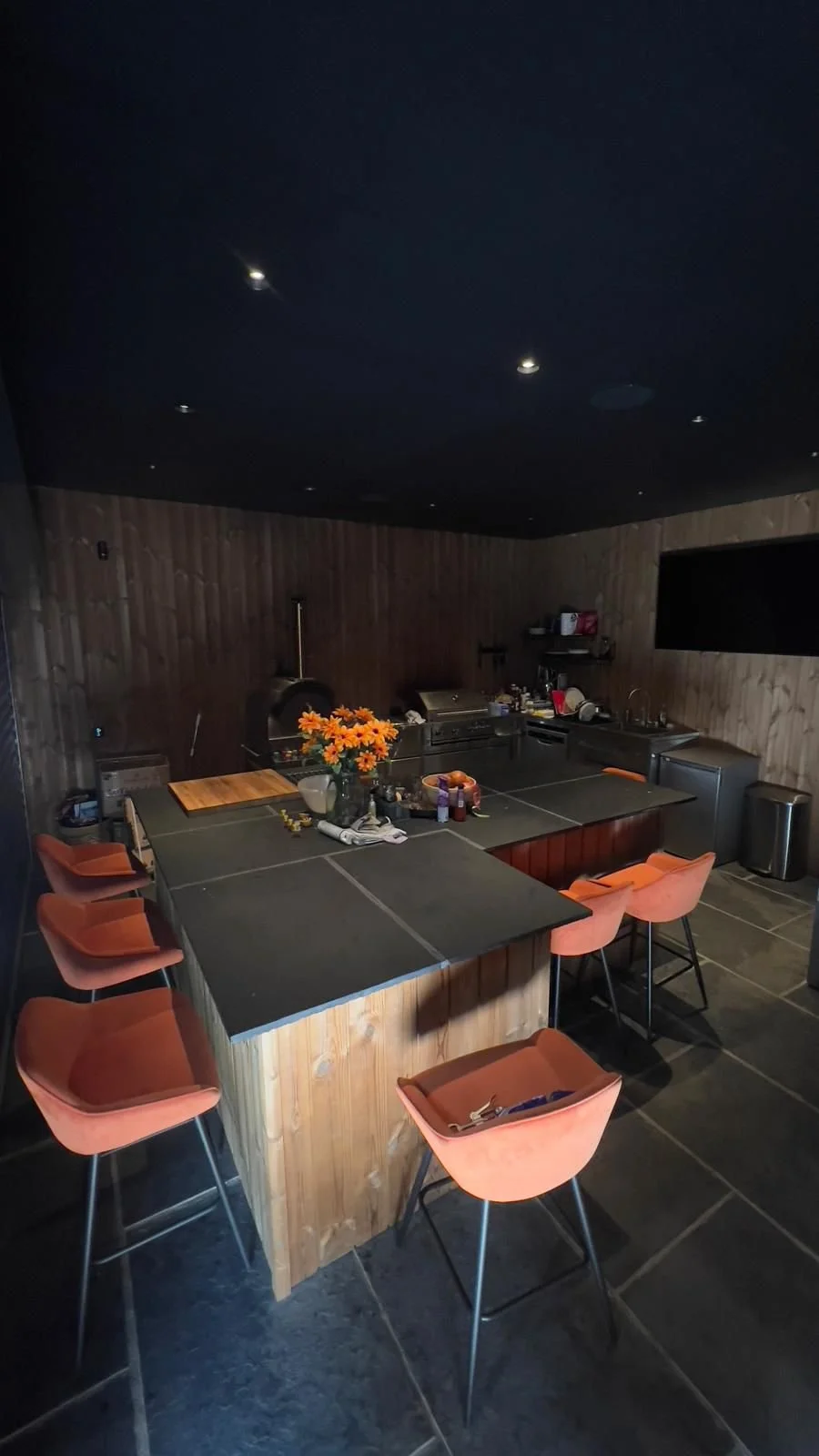 PHOTO-2025-08-28-11-43-58 3.jpg