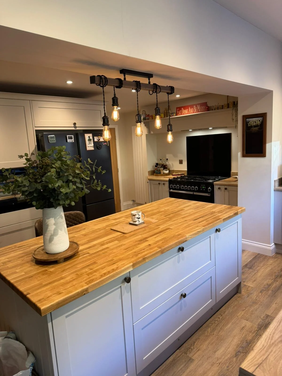 PHOTO-2025-08-28-11-59-13 2.jpg