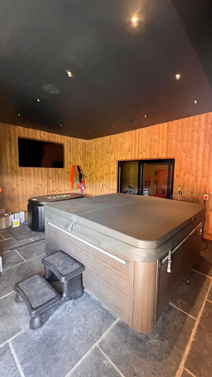 PHOTO-2025-08-28-11-43-58 7.jpg