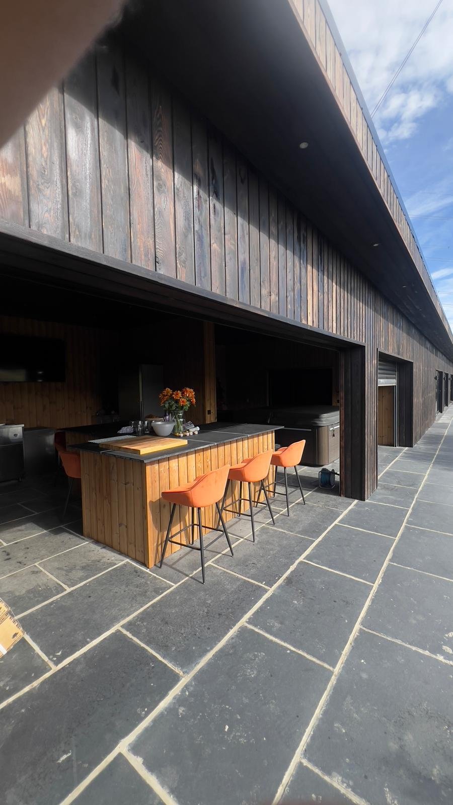 PHOTO-2025-08-28-11-43-59 3.jpg