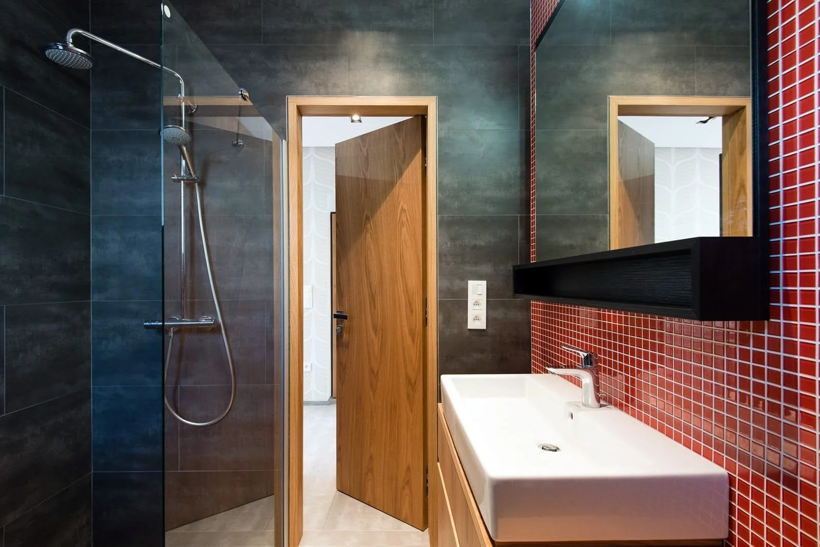 WhatsApp Image 2026-03-21 at 17.28.26 (1).jpeg