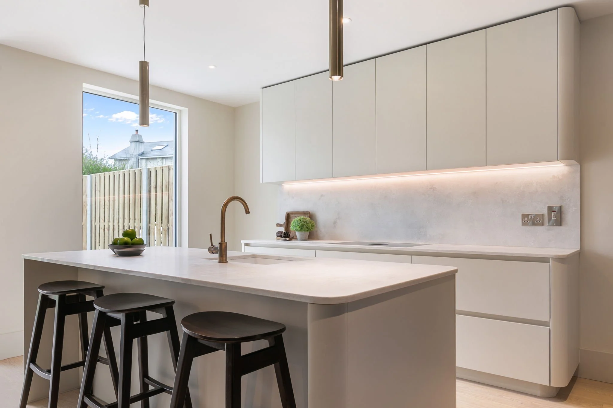 7-web-or-mls-Image -01.jpg