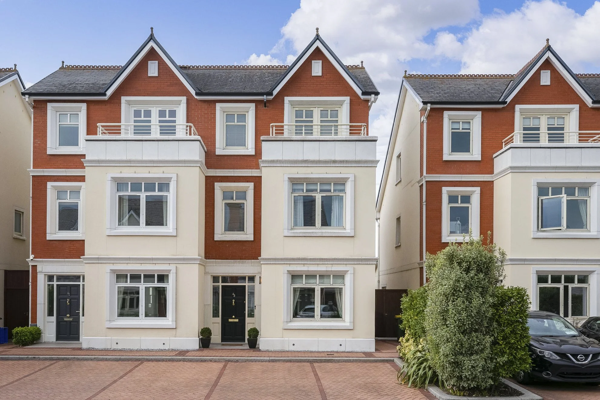 04_PropertyPix.jpg