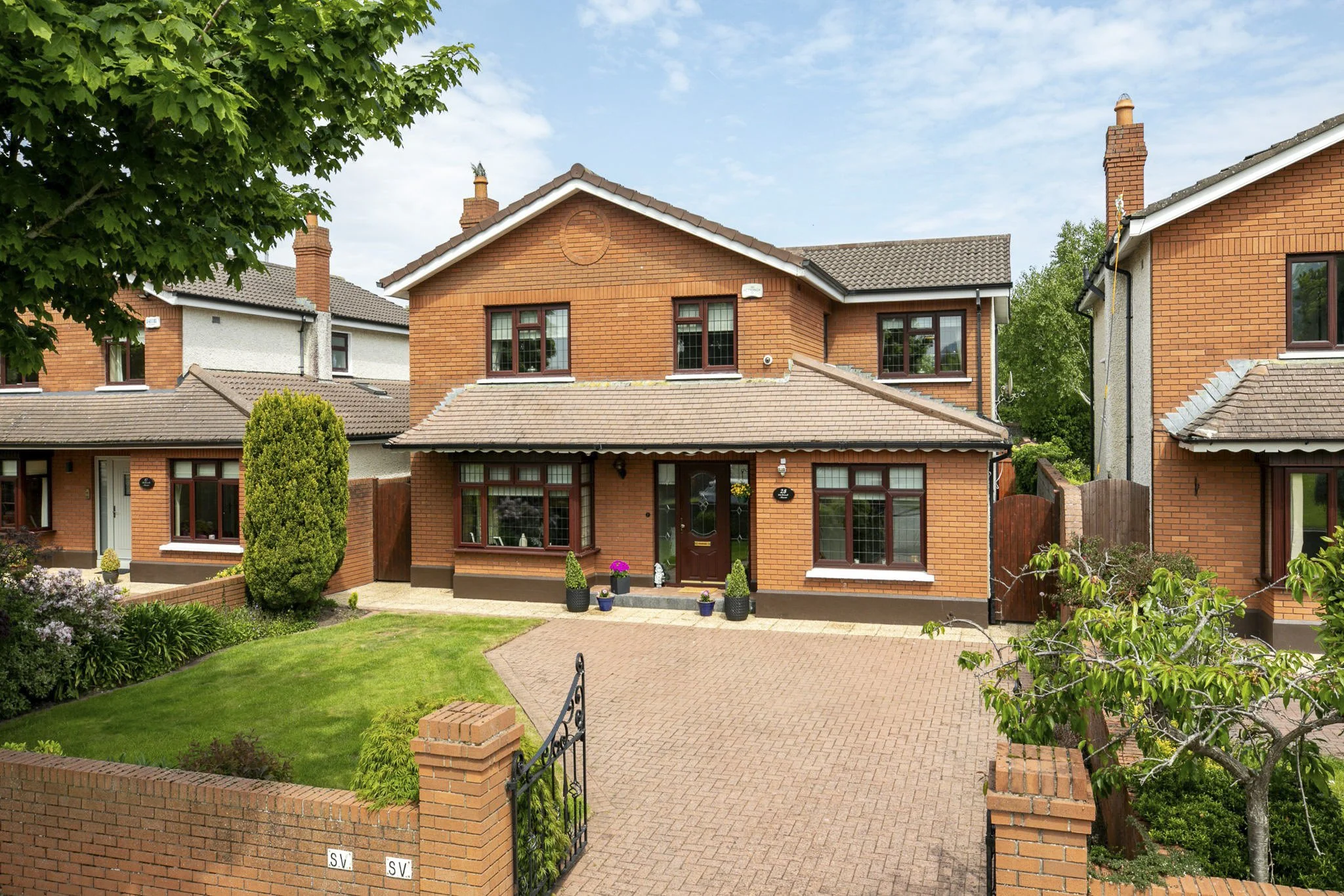 33_PropertyPix.jpg