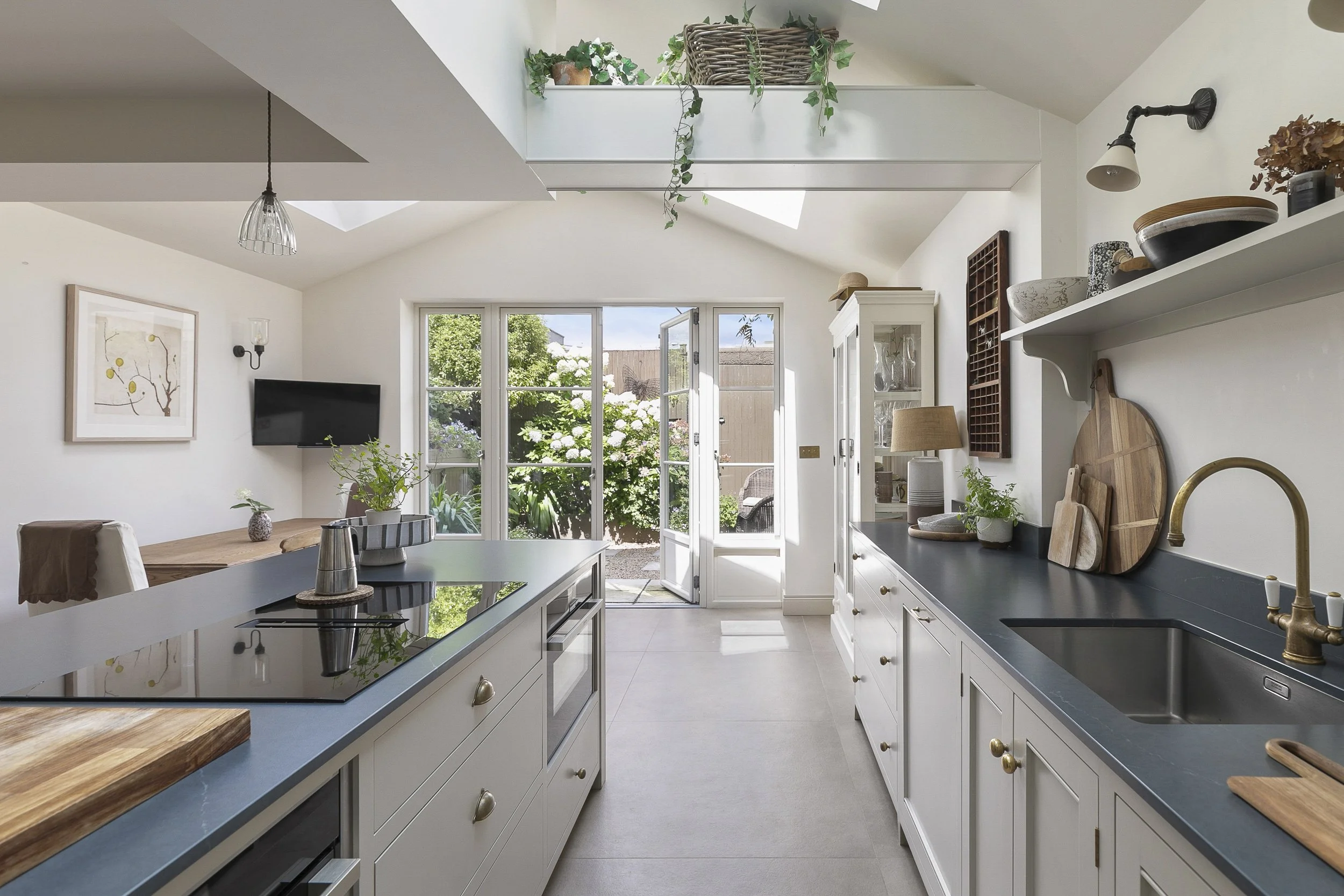 61interiors _PropertyPIx.jpg