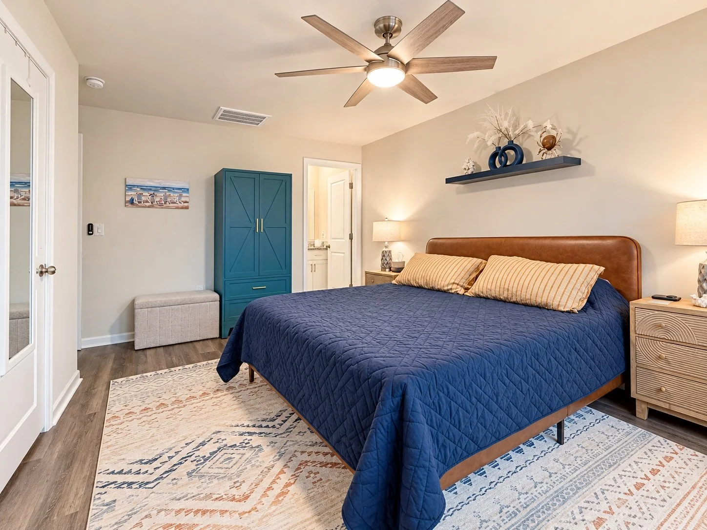 master-bedroom-002.jpg