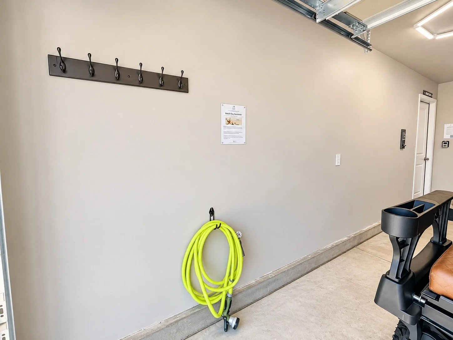 garage-towel-rack.jpg