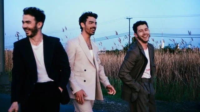Jonas Brothers w/ Boys Like Girls
