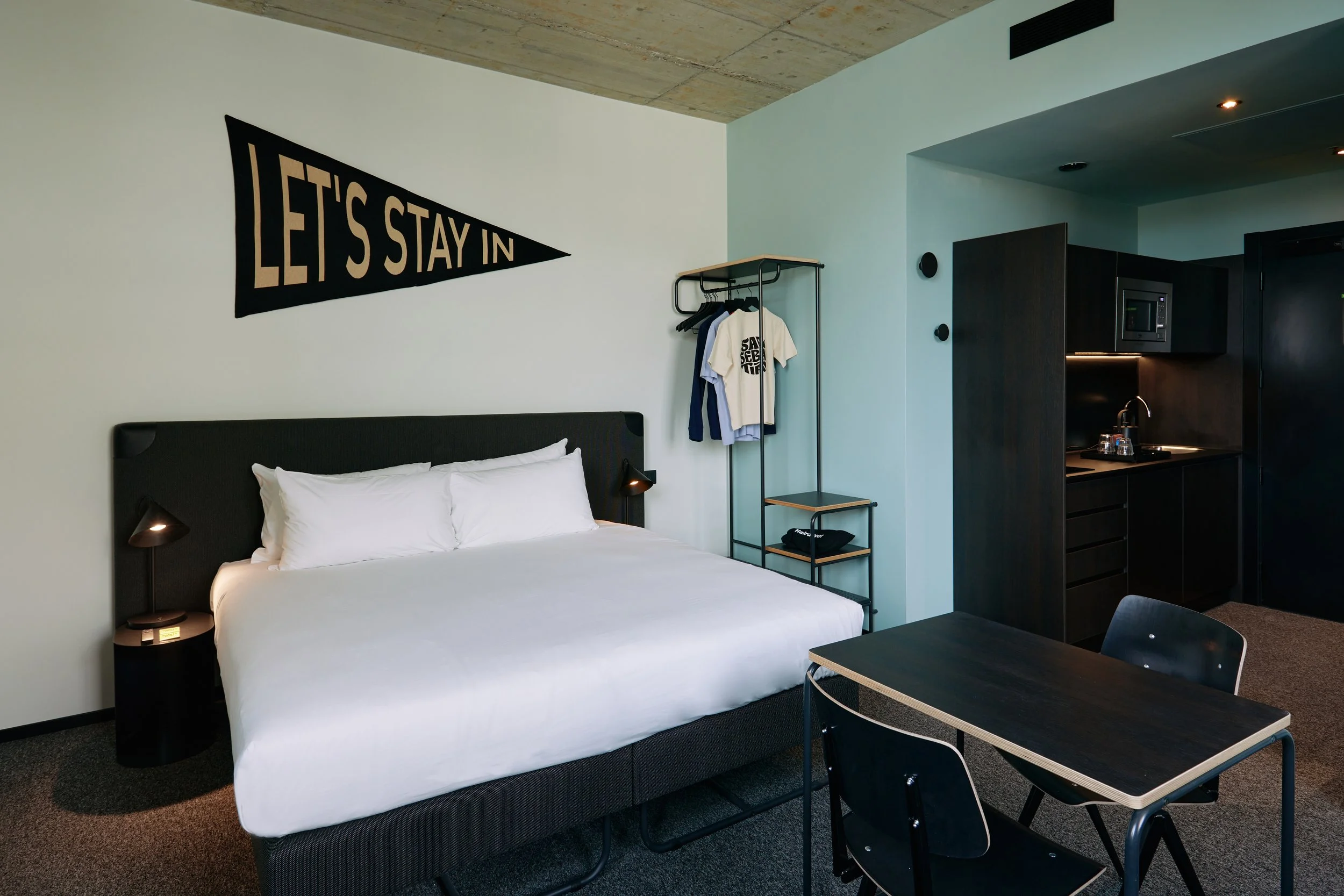 TSH_SAN-SEBASTIAN_ROOM-6002_KITCHENETTE_15.jpg