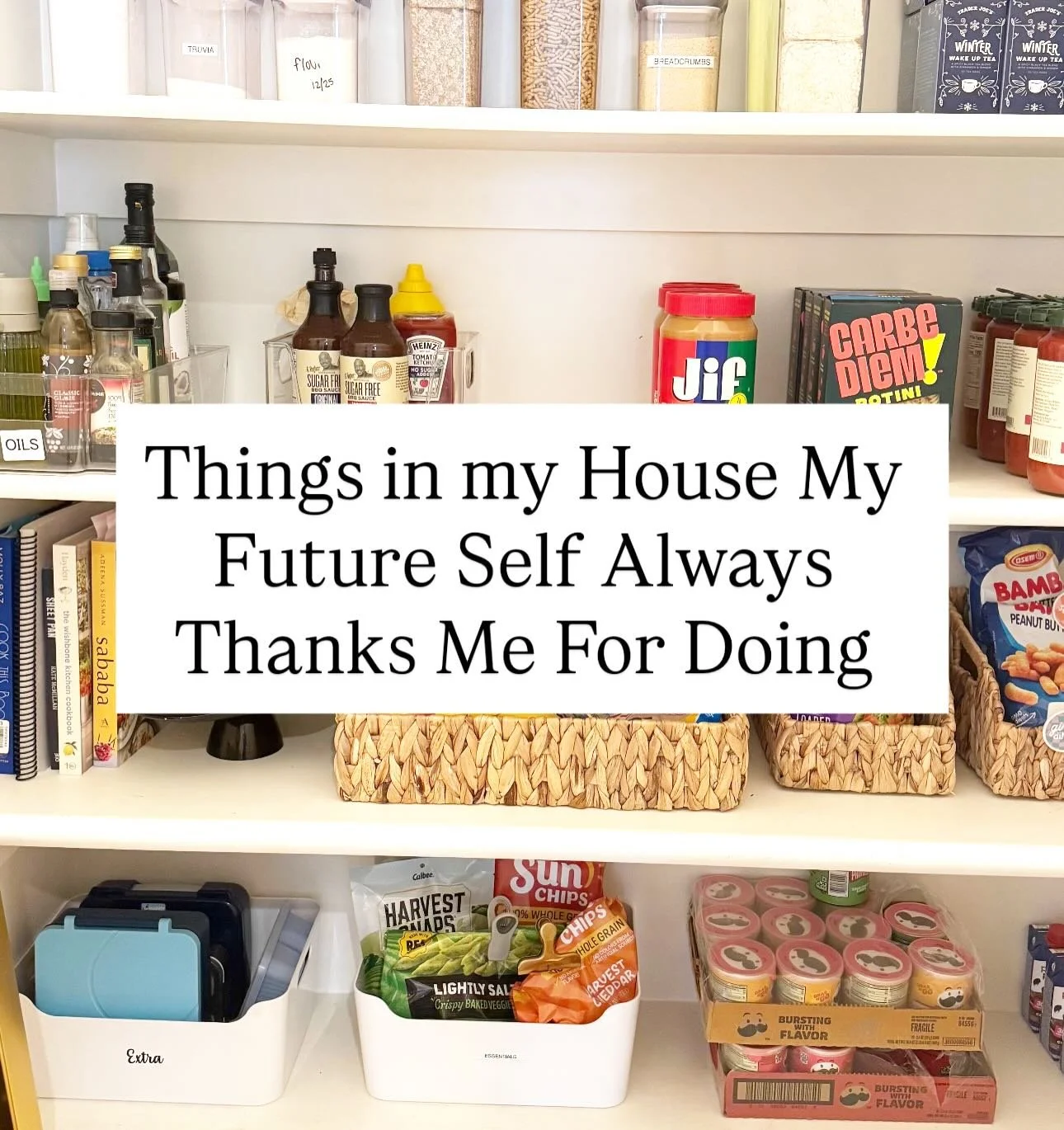 A few of the things in my house that I thank myself for when I need them. What are some things you do to help out future you?

#homeroutine #hostesswiththemostest #organizationhacks