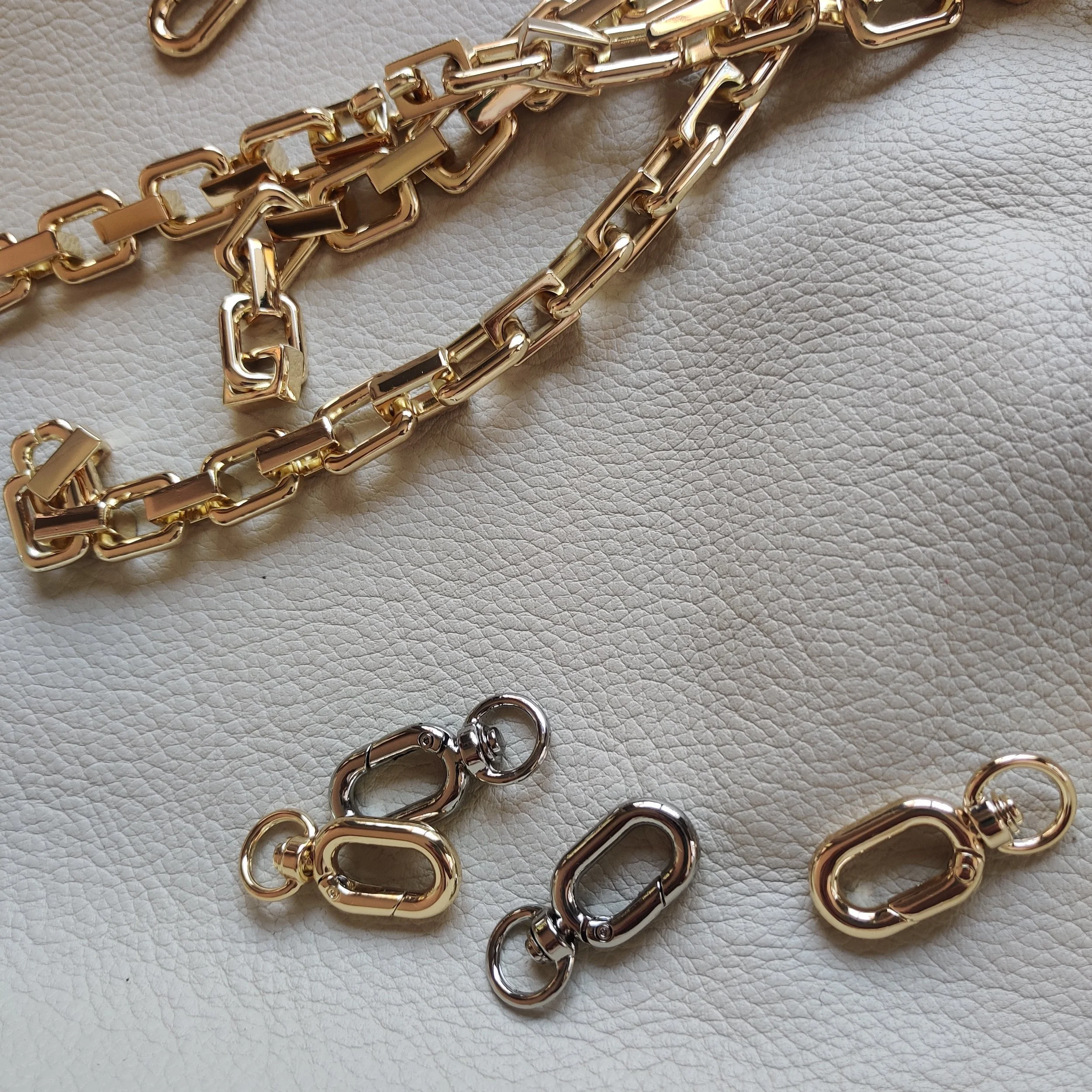 BU.MBelt_gold and silver_02.jpg