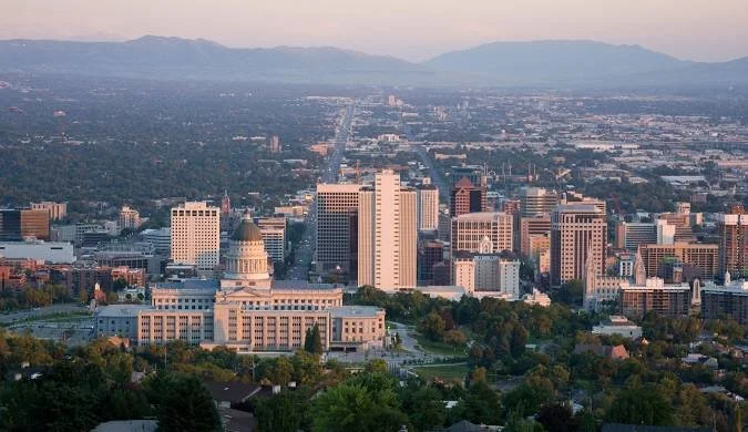 Semi Truck Repair in Salt Lake County, UT.